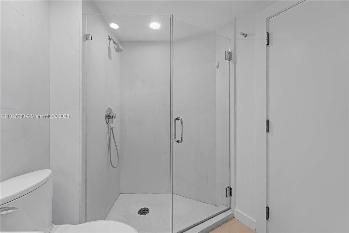 BRISTOL TOWER CONDO - Residential