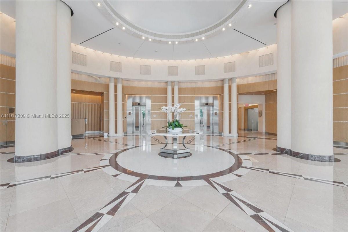 BRISTOL TOWER CONDO - Residential