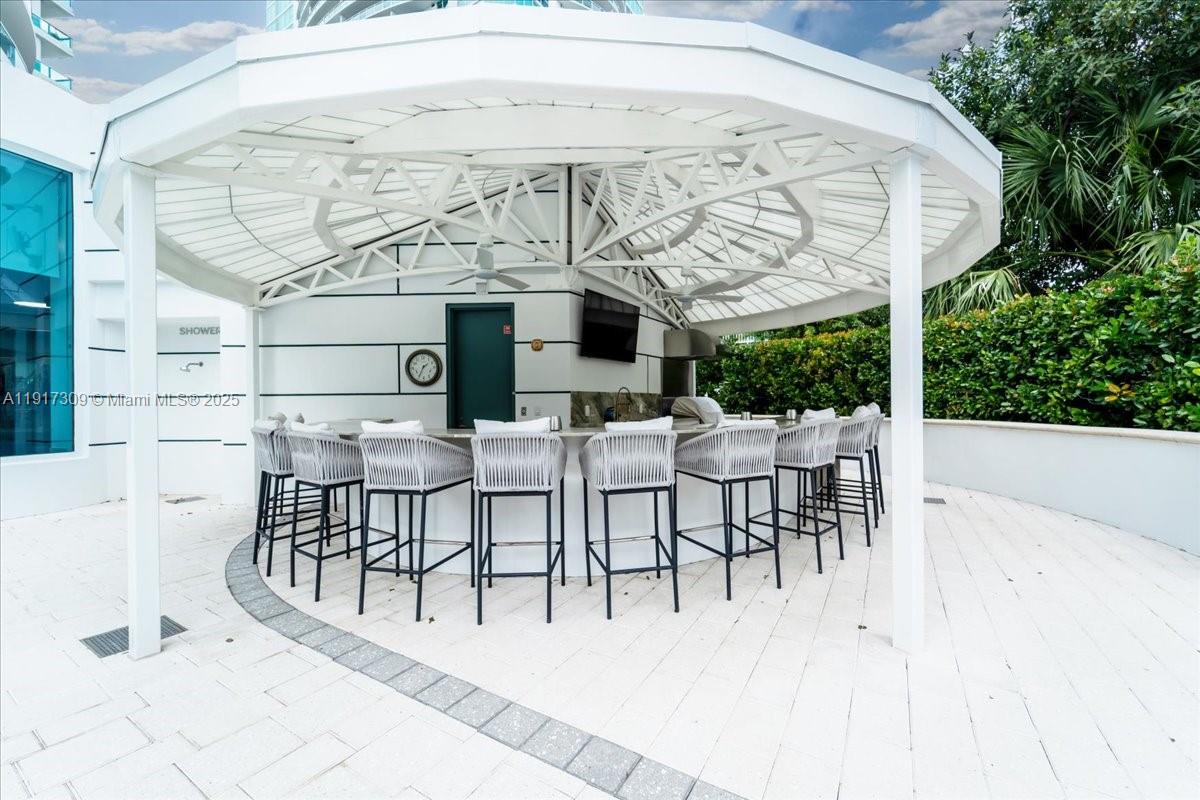 BRISTOL TOWER CONDO - Residential