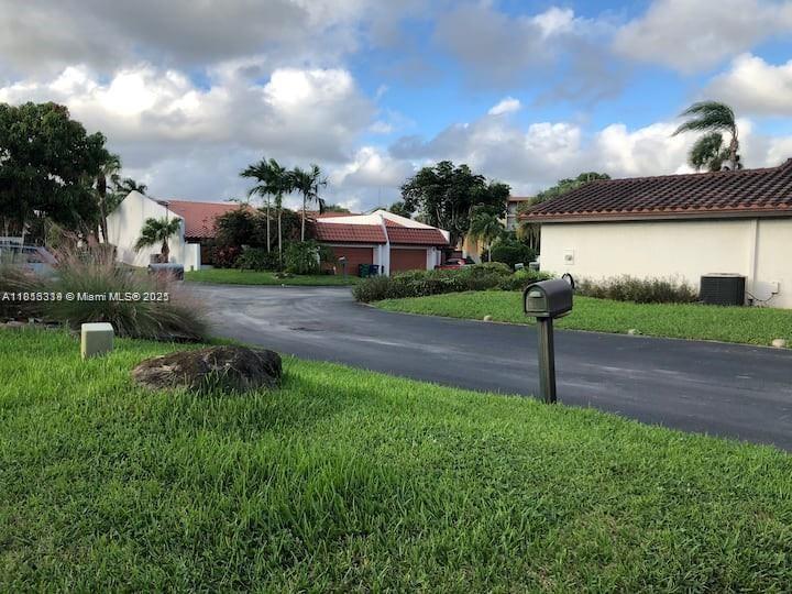 VILLAS ON THE GREEN - Residential Lease