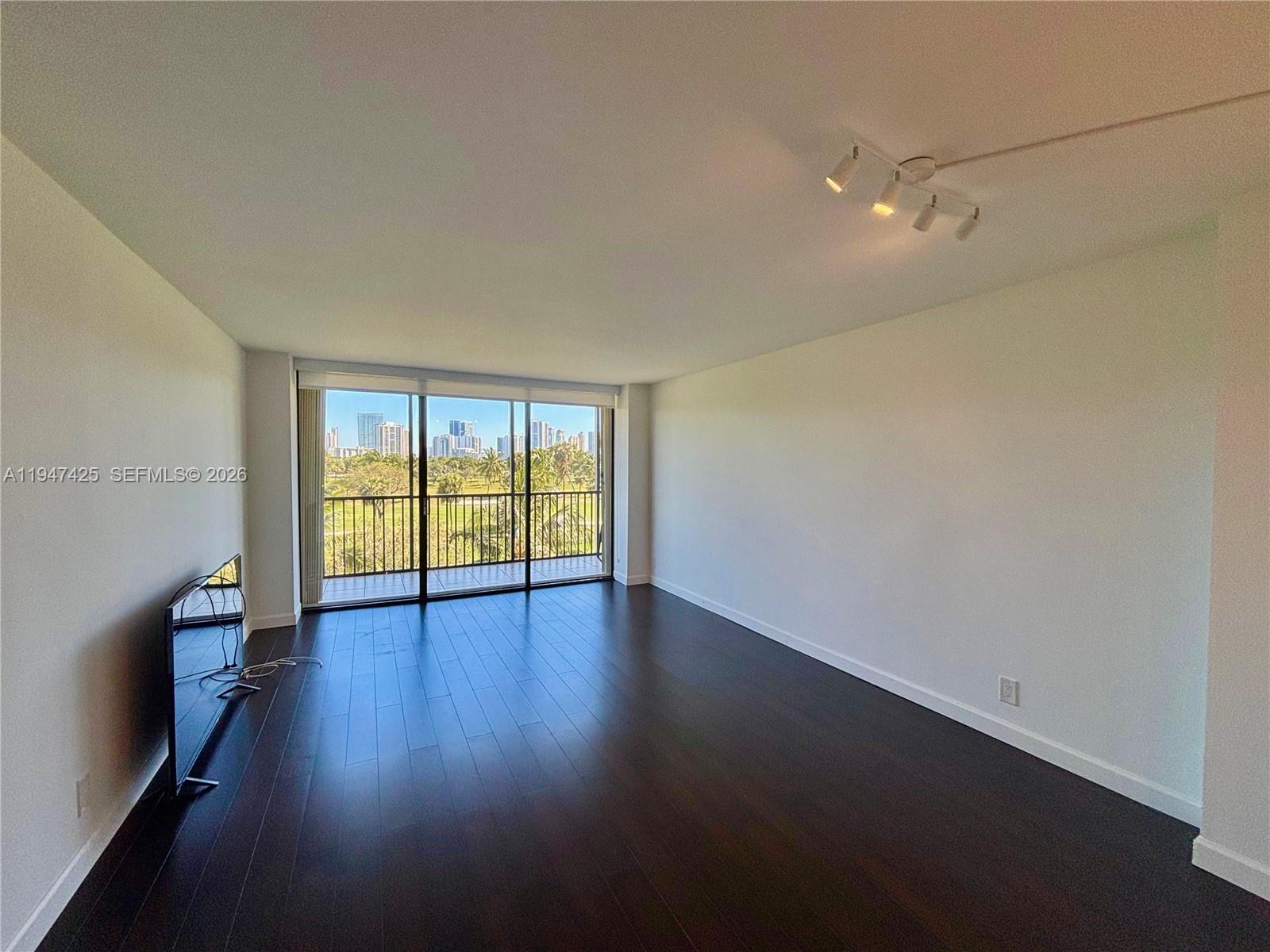 CORONADO CONDO- TOWER II - Residential