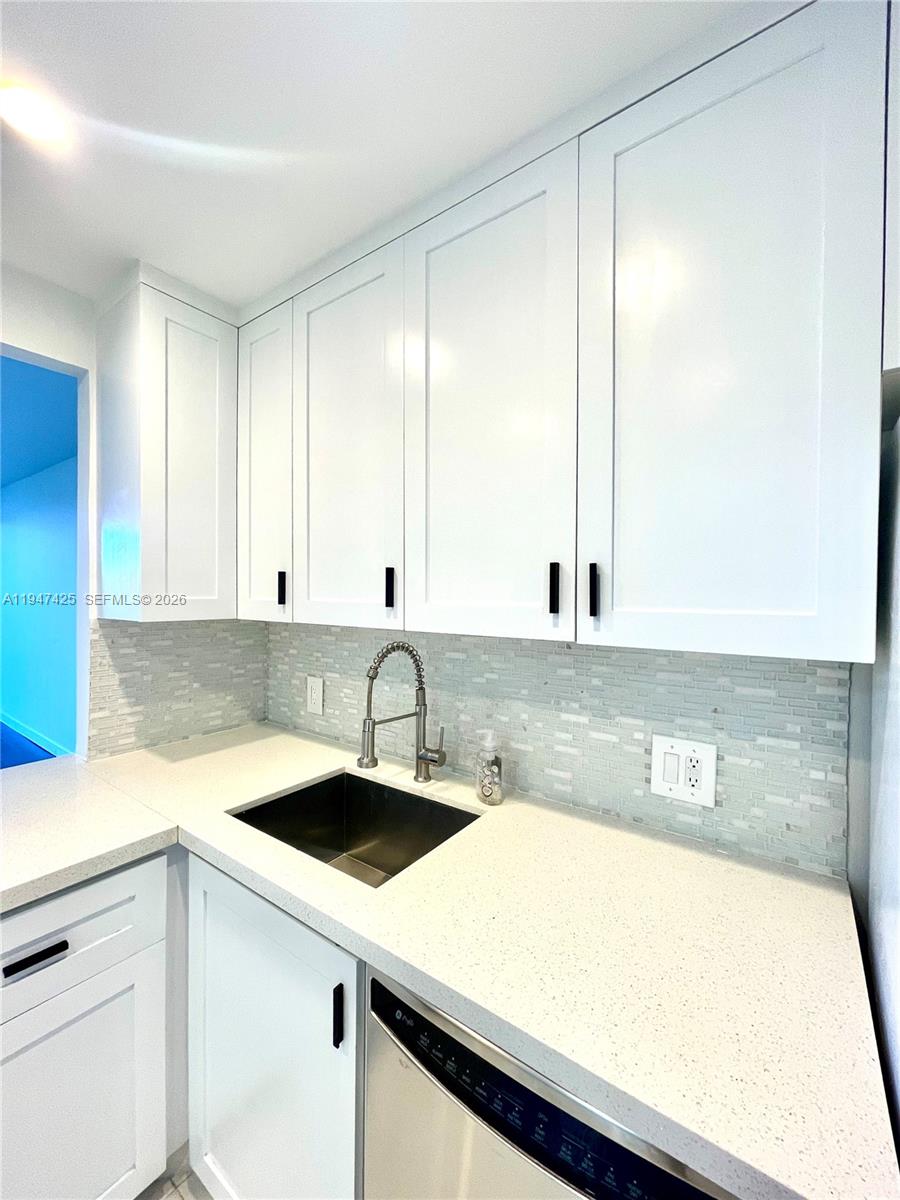 CORONADO CONDO- TOWER II - Residential