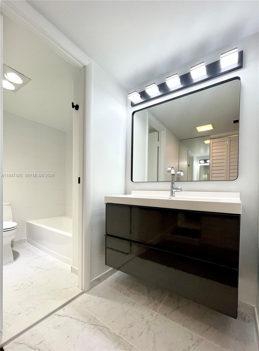 CORONADO CONDO- TOWER II - Residential