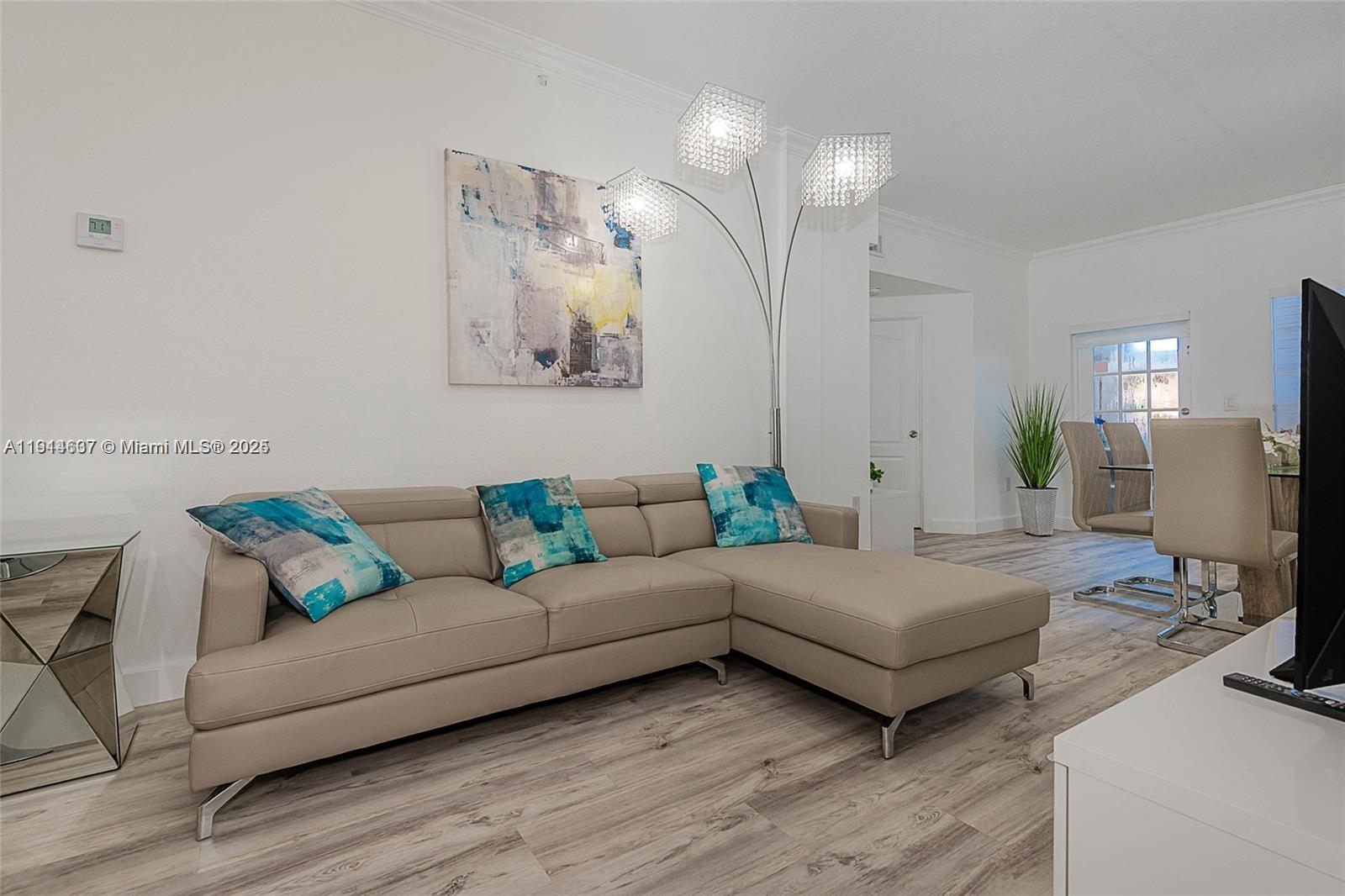 POINCIANA LAKES VILLAS CO - Residential