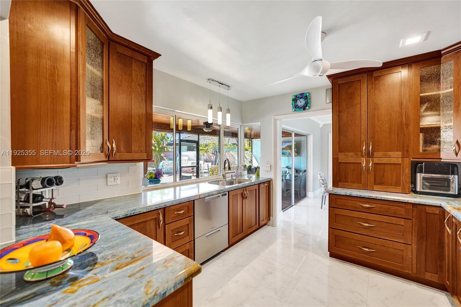 VENETIAN ISLES 2ND SEC - Residential Lease