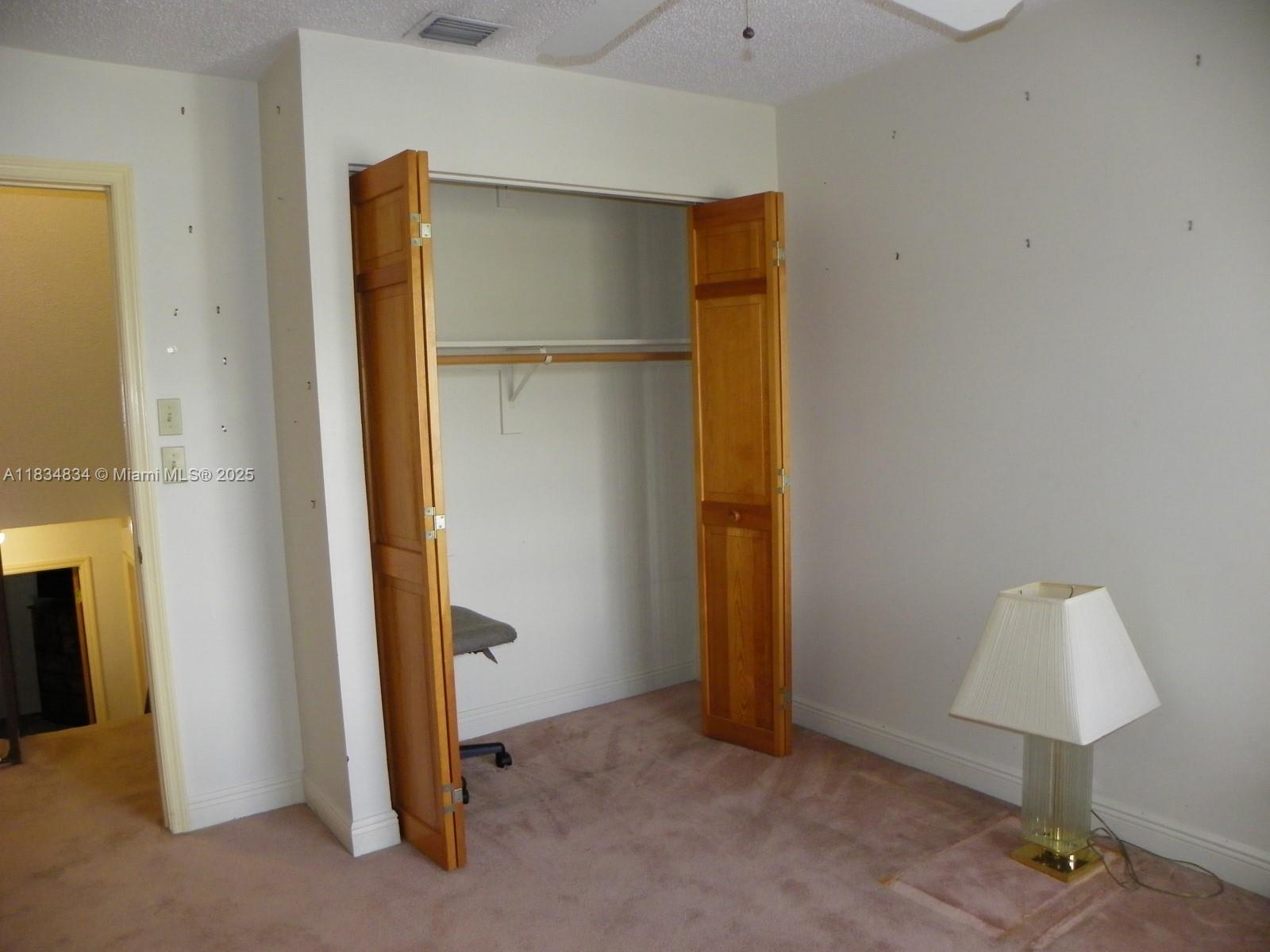 SUNCREST TOWNHOUSE CONDO - Residential