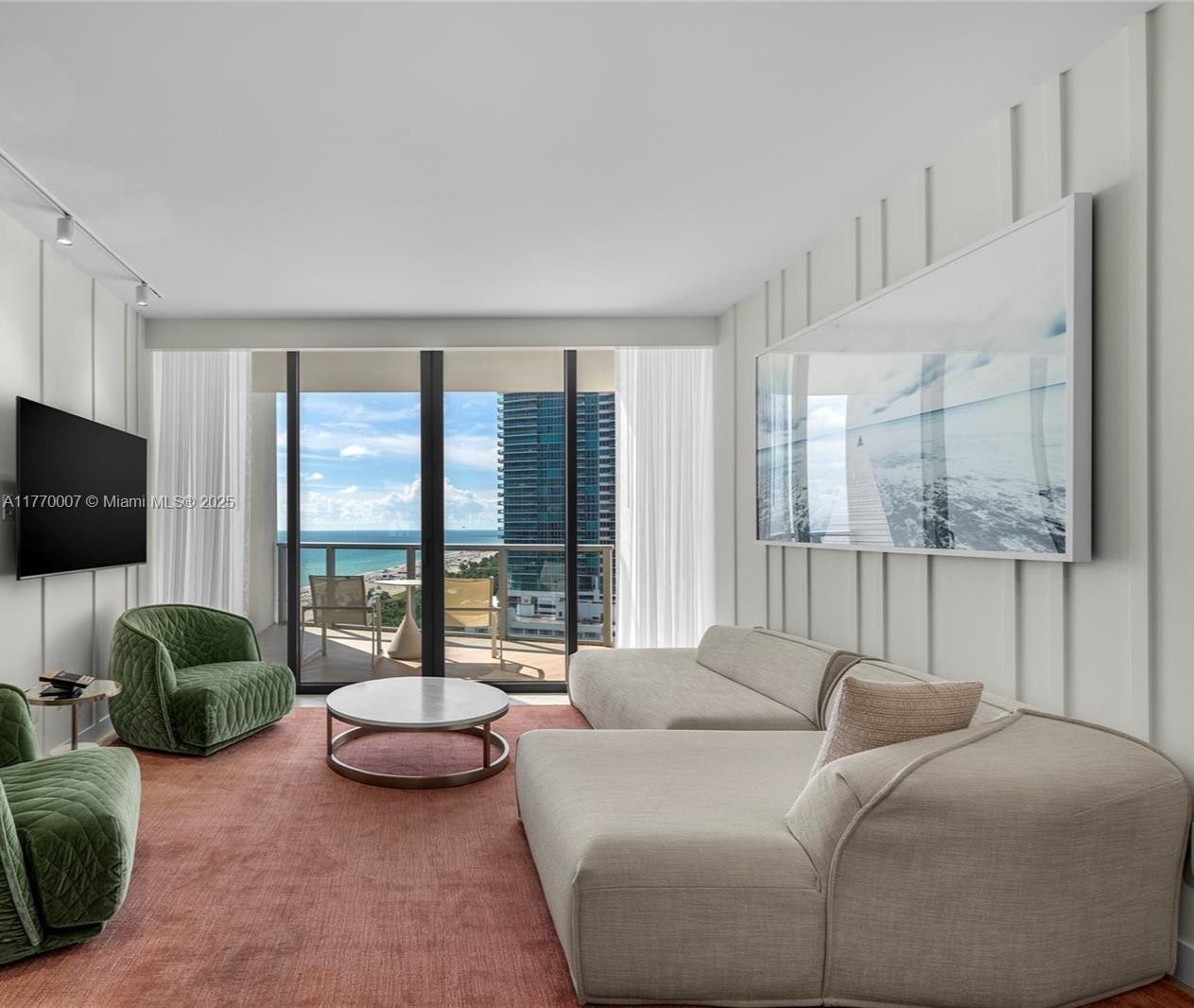 2201 Collins Ave 1604