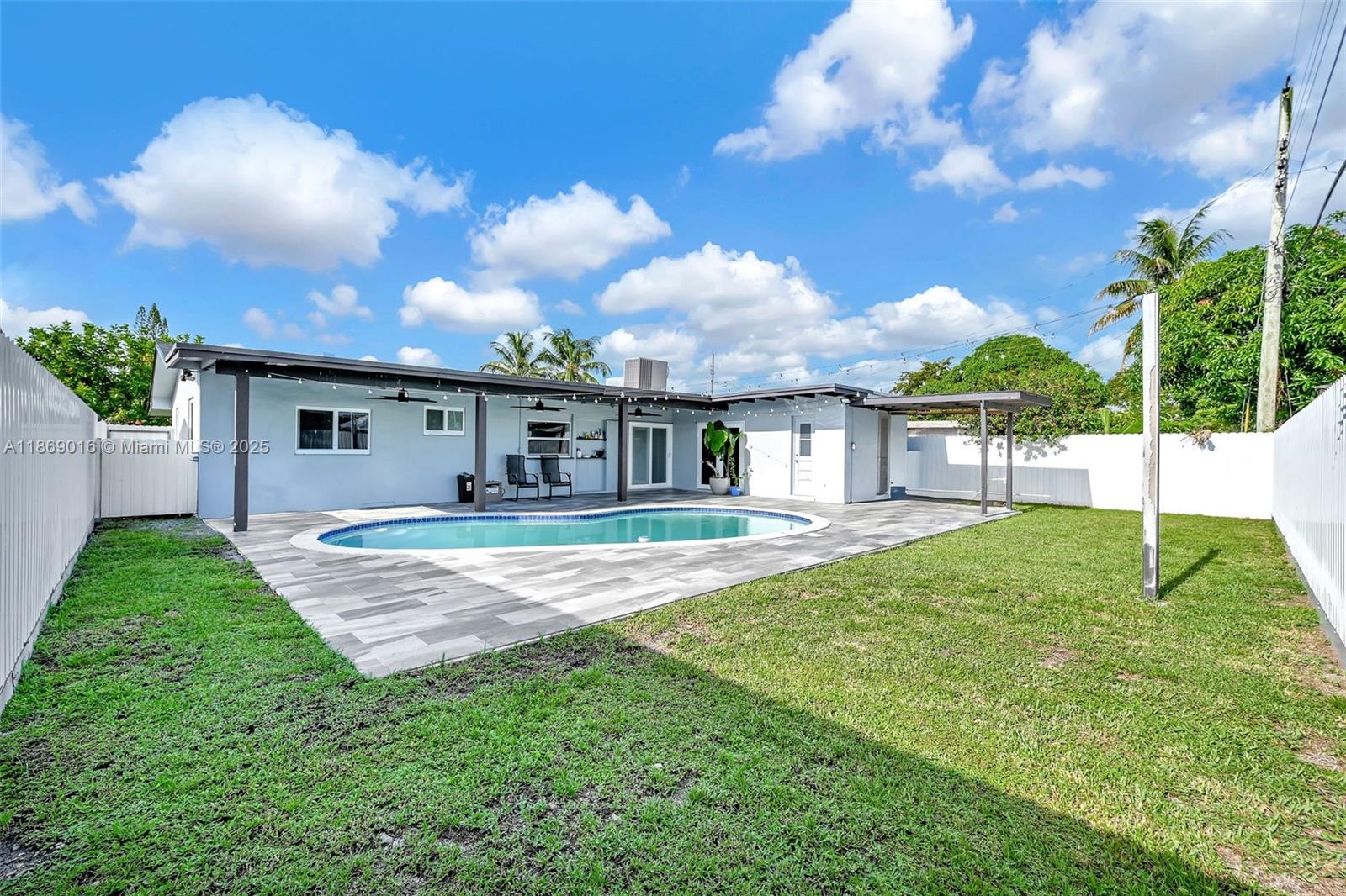 MIRAMAR SEC 14 - Residential