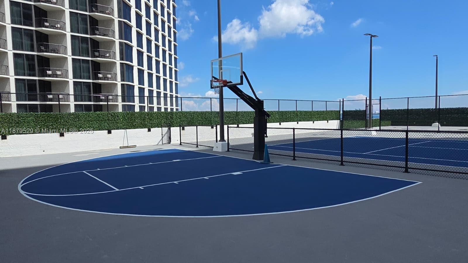 VENETIA CONDO - Residential