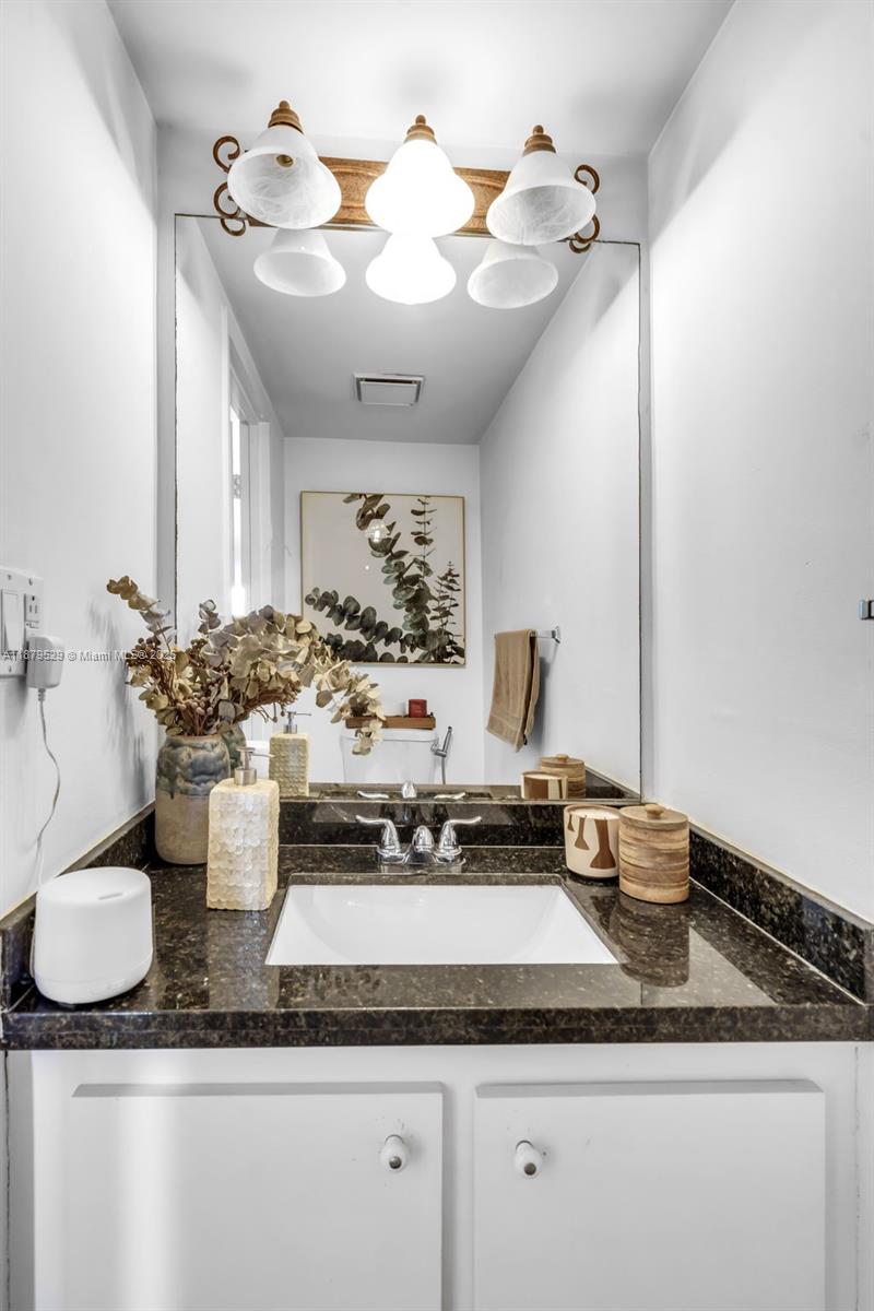 VENETIA CONDO - Residential