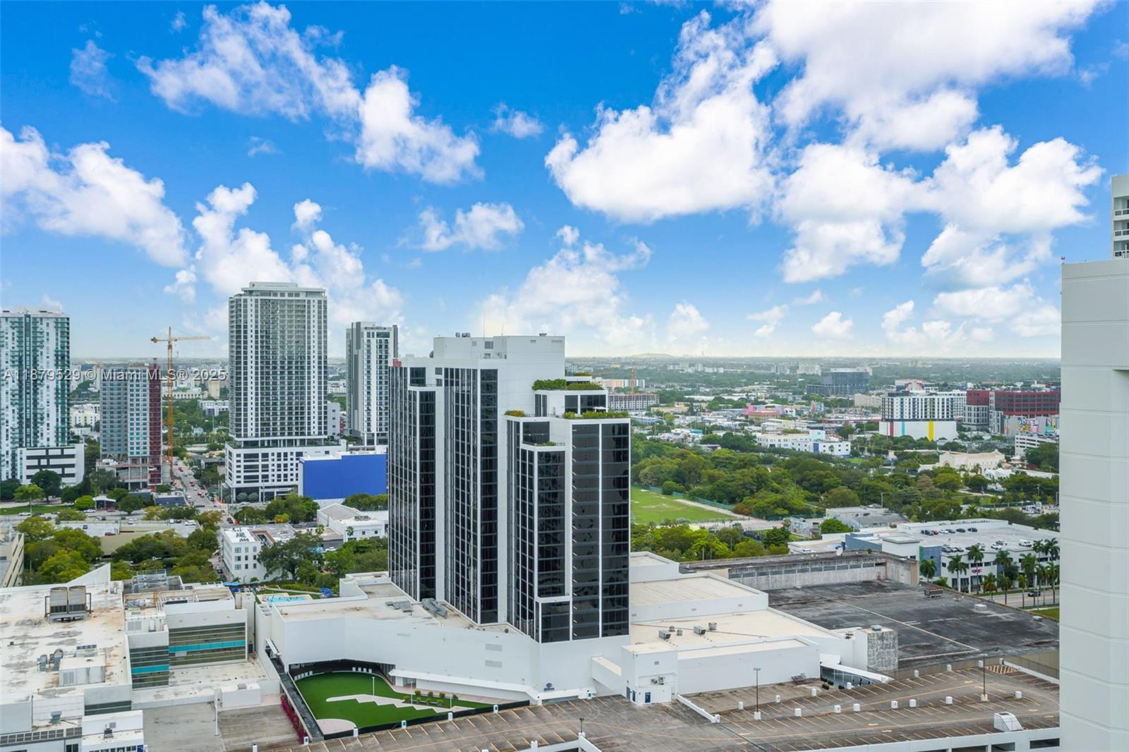 VENETIA CONDO - Residential