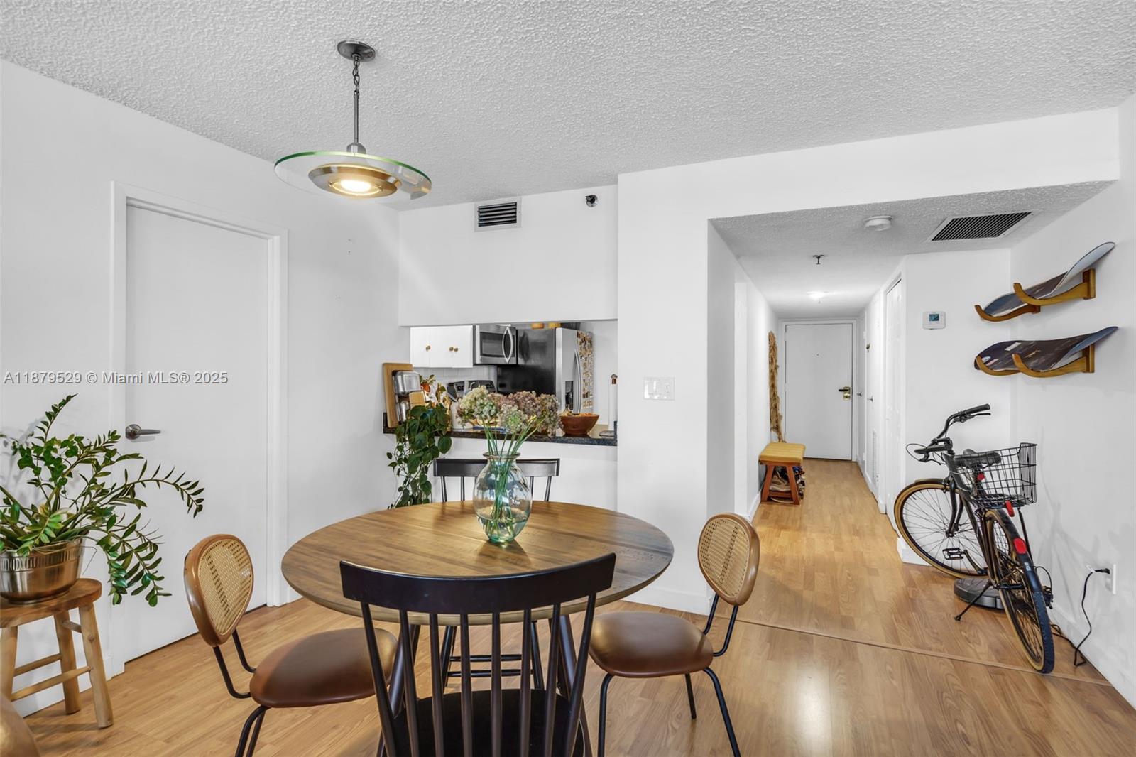 VENETIA CONDO - Residential