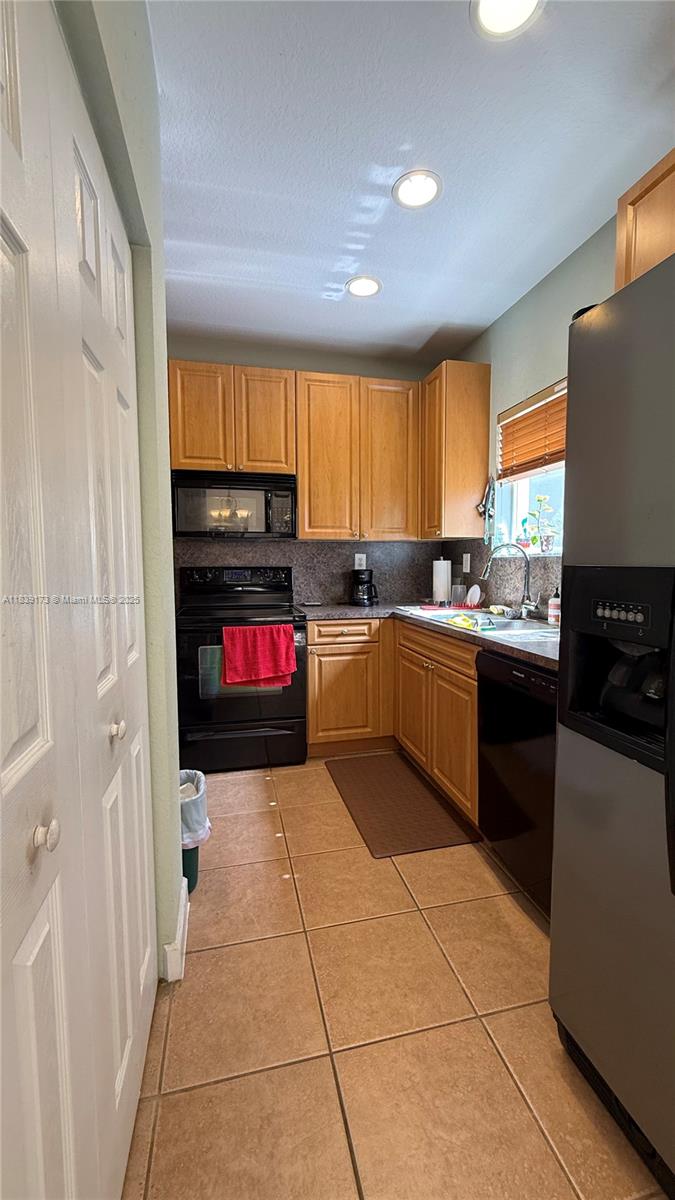 232 SE 32nd Ter