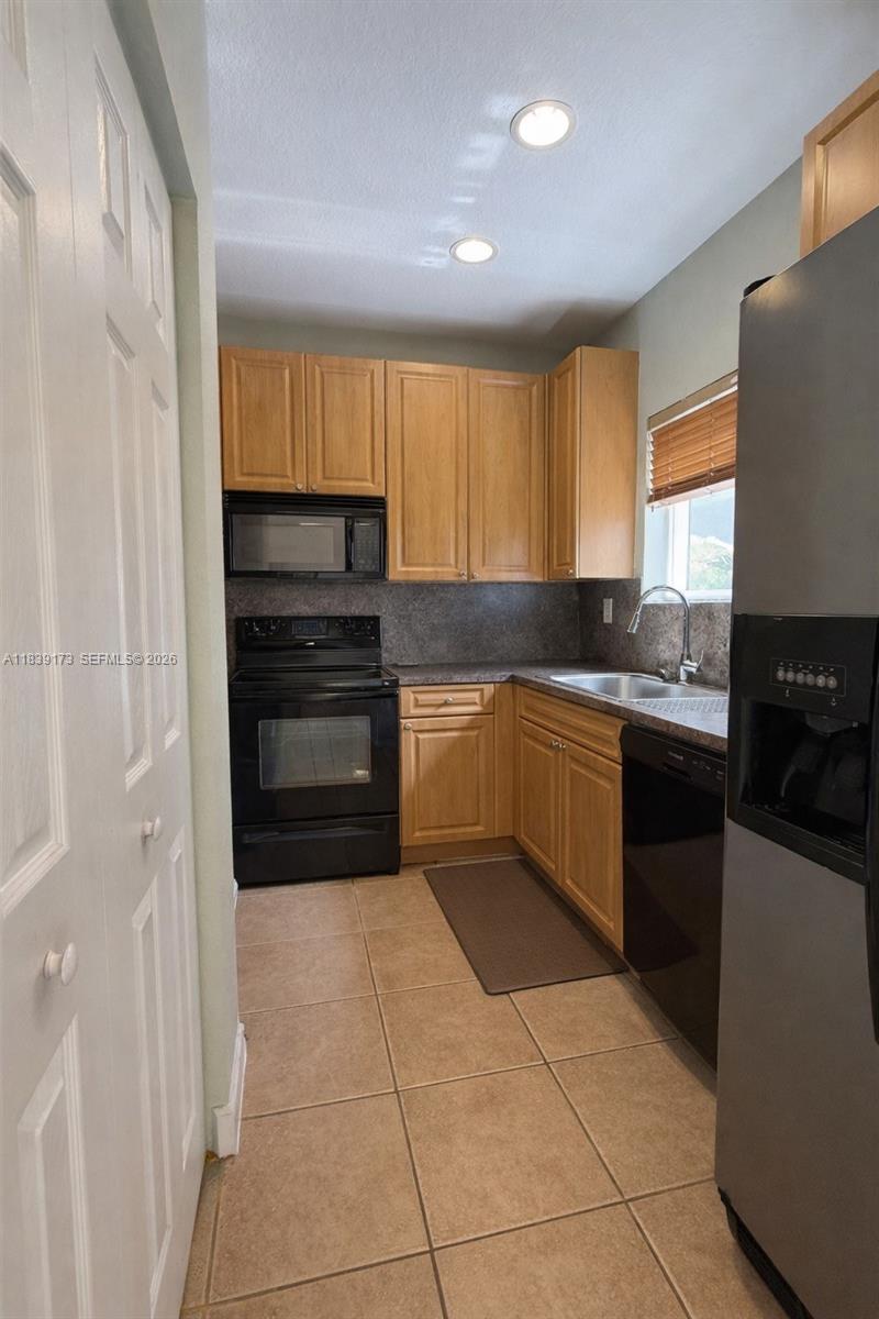 FERNANDOS PLACE - Residential