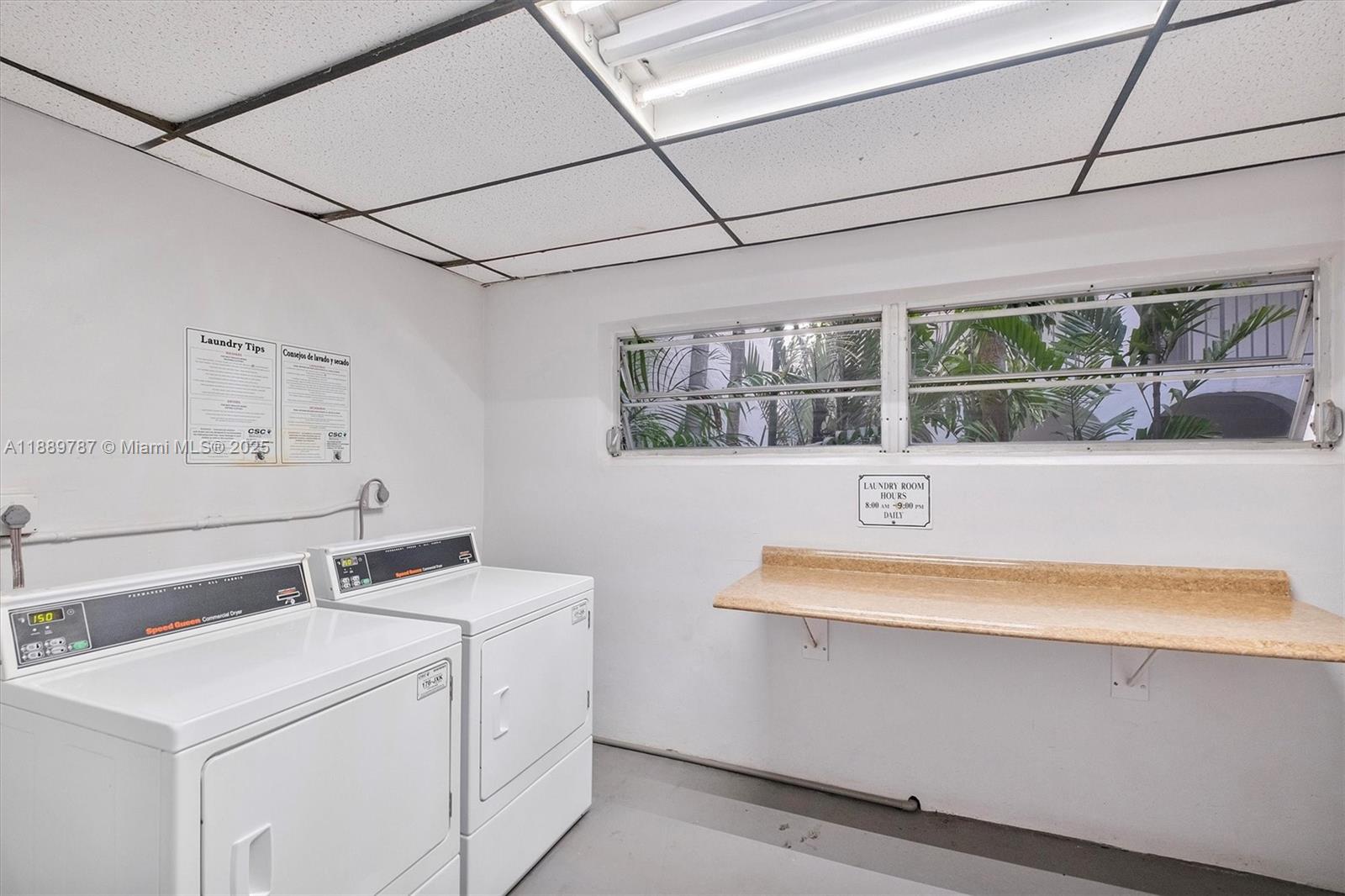 GRANDA DADELAND CONDO - Residential
