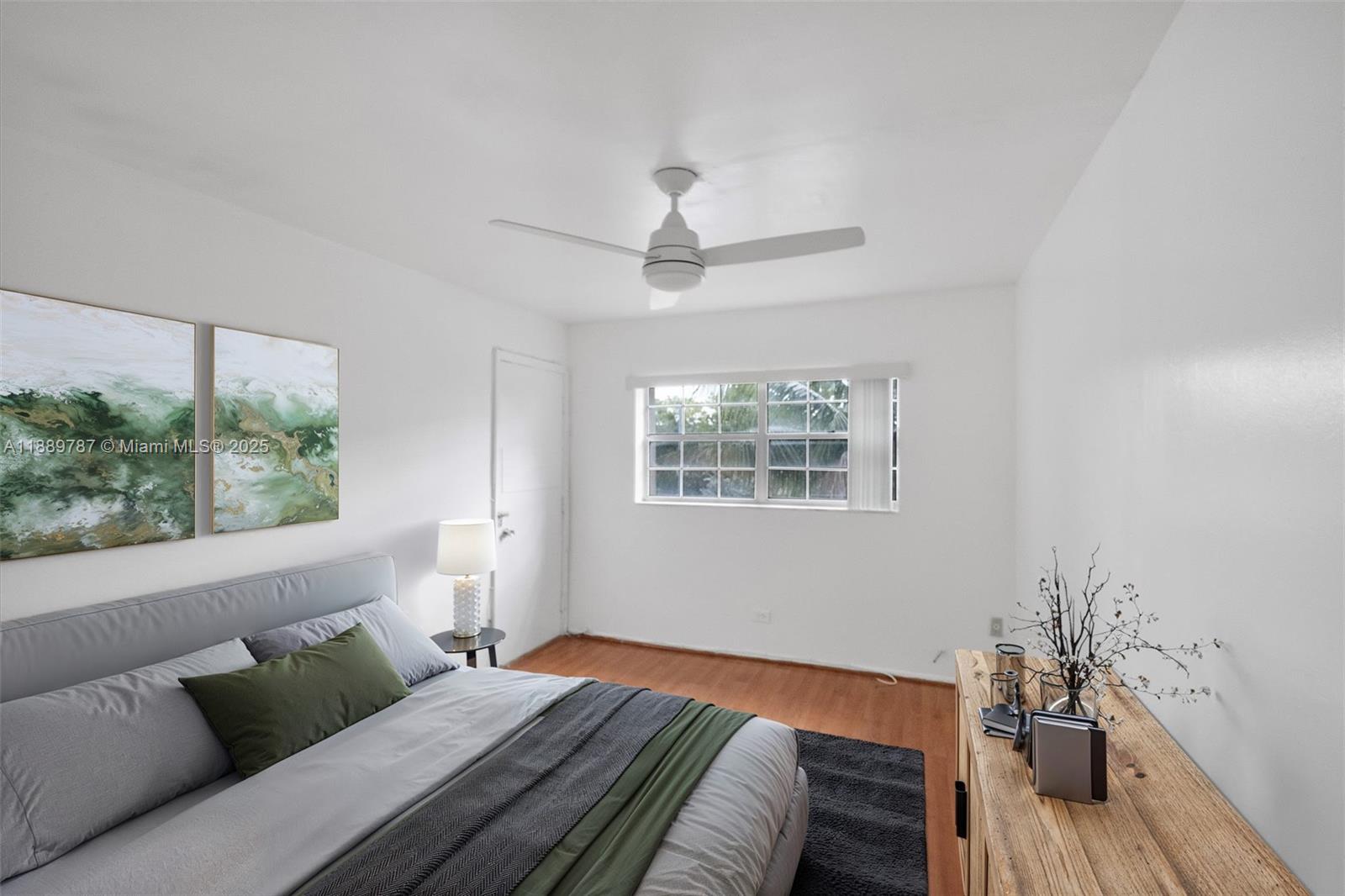 GRANDA DADELAND CONDO - Residential