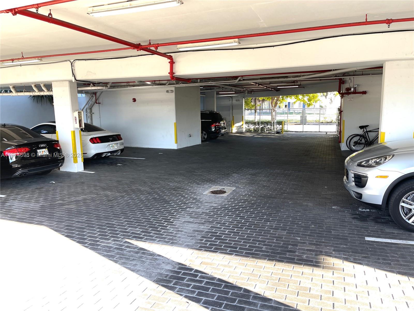 TATUM WATERWAY SUB - Residential Lease