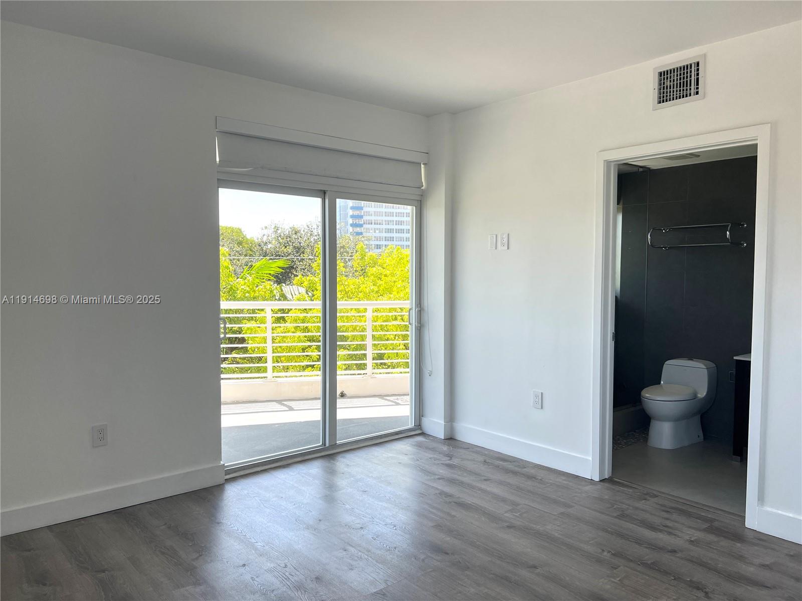 TATUM WATERWAY SUB - Residential Lease