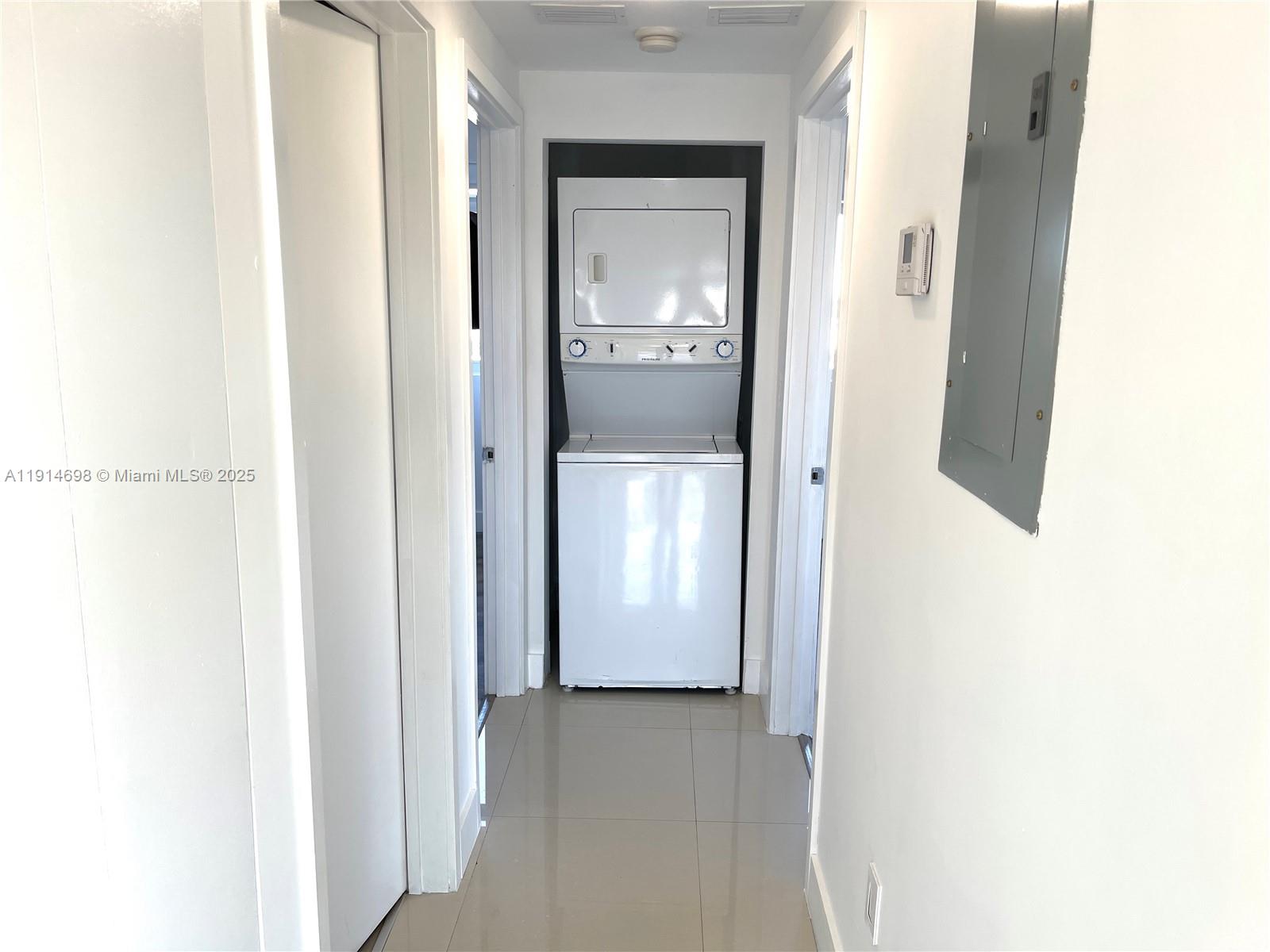 TATUM WATERWAY SUB - Residential Lease