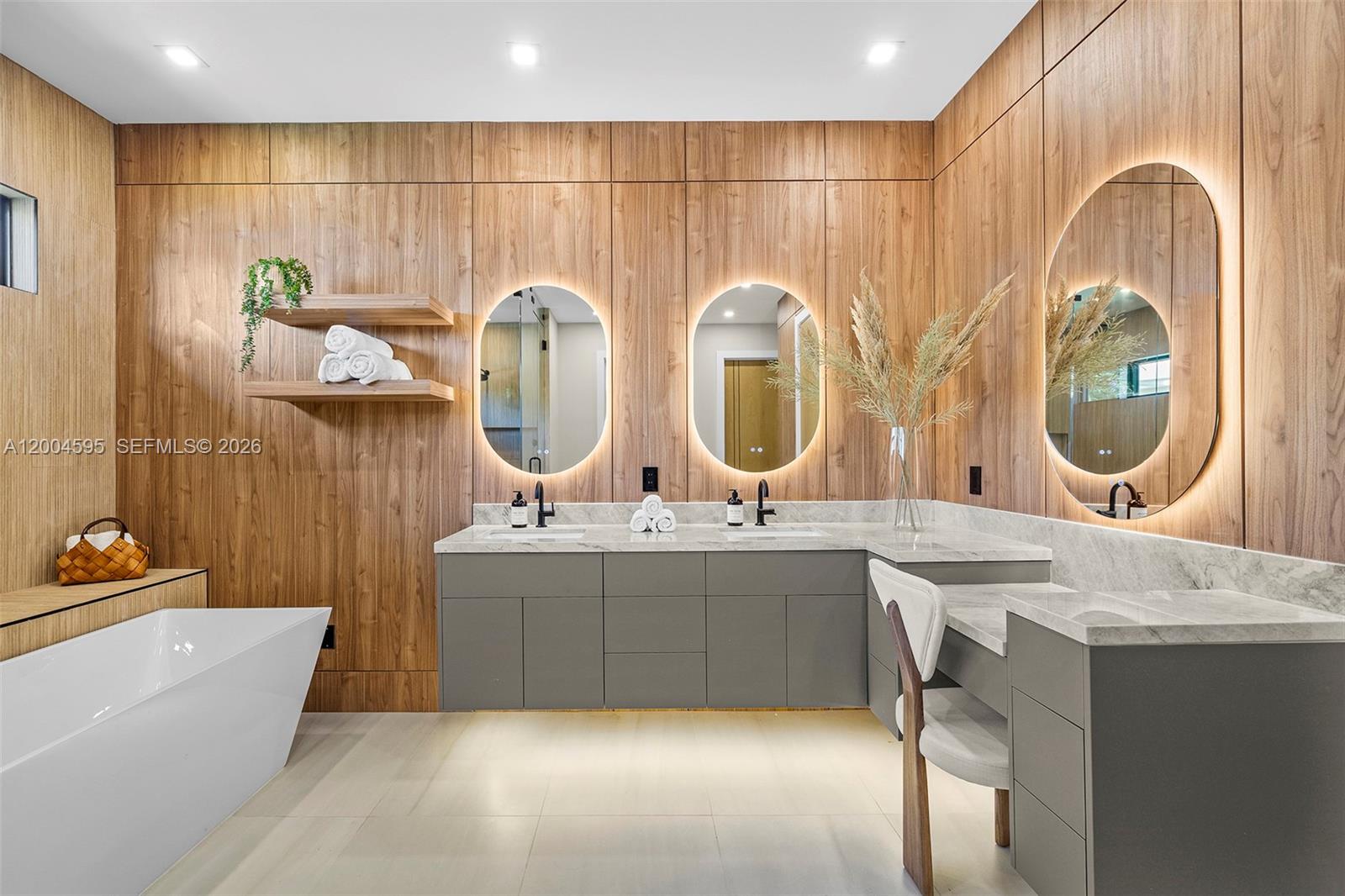 OCEAN VIEW HEIGHTS - Residential