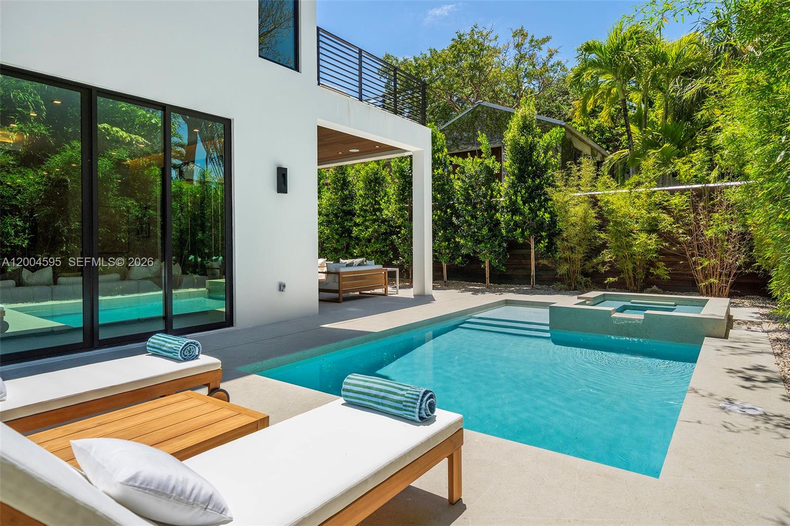 OCEAN VIEW HEIGHTS - Residential