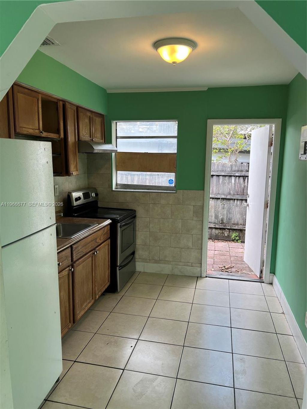 Photo of 1013 Foster Rd #1, Hallandale Beach, FL 33009 (MLS # A11966677)