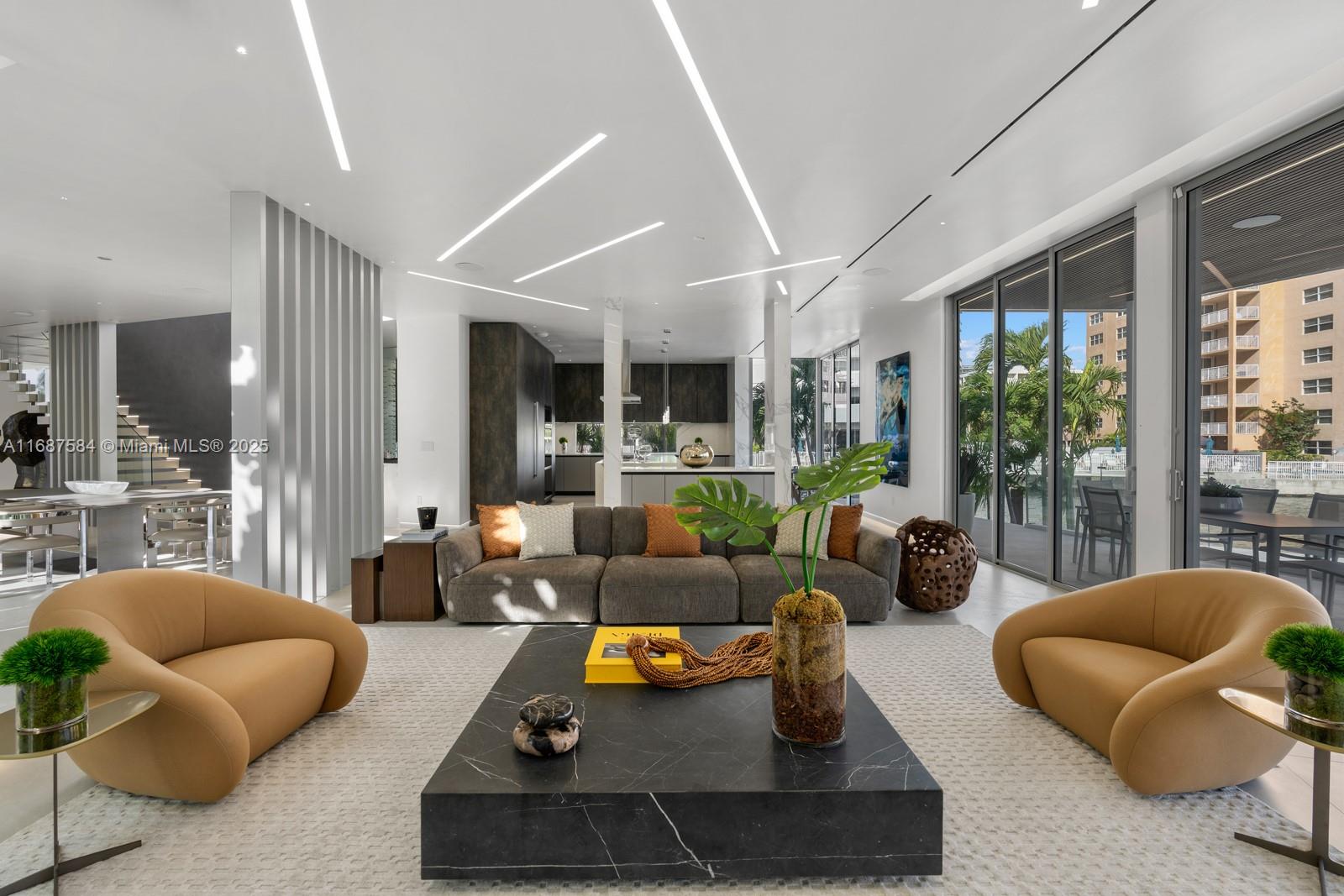 GOLDEN ISLES SEC A REV PL - Residential