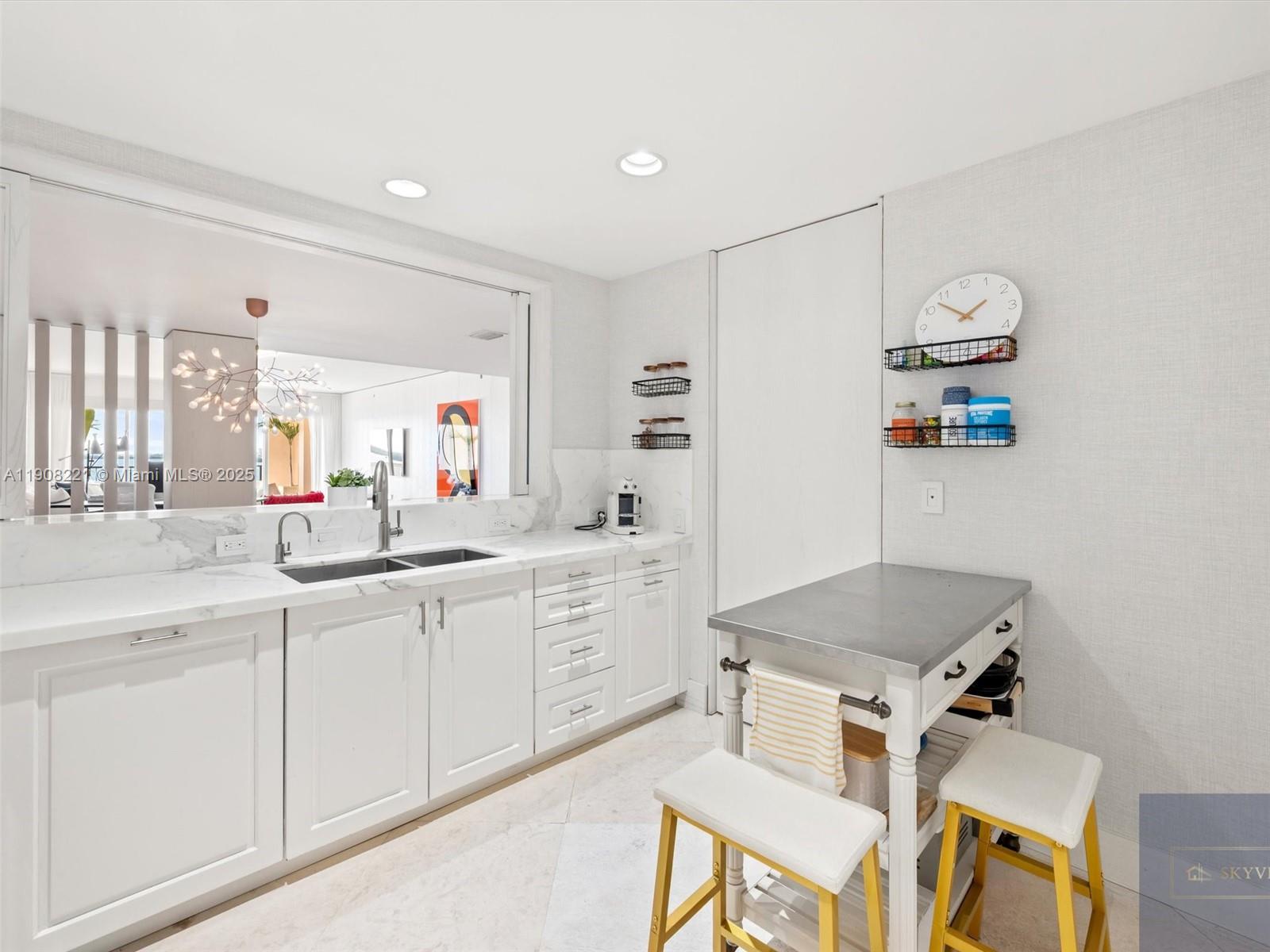 5100 BAYVIEW AT FISHER IS - Residential Lease