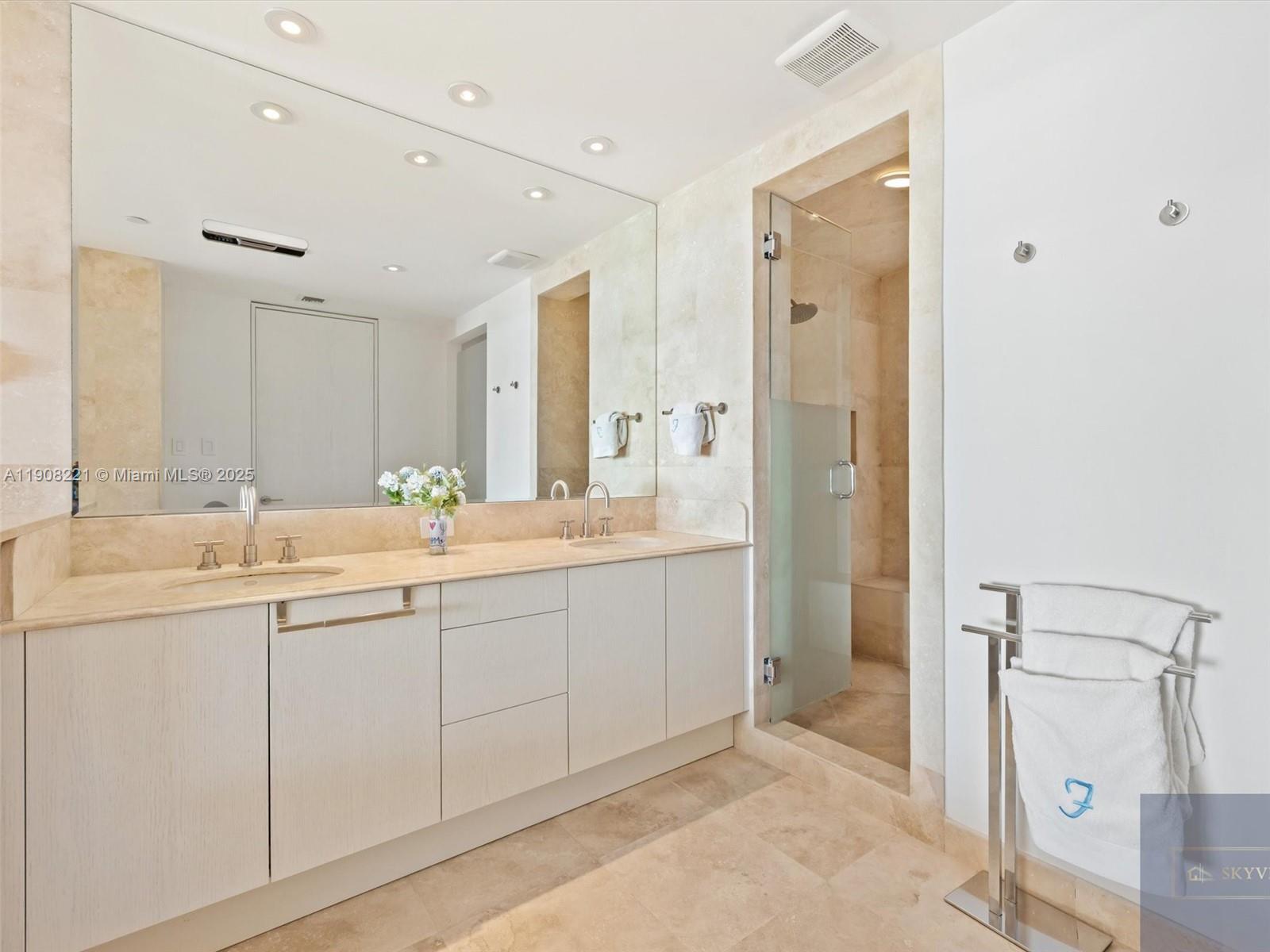 5100 BAYVIEW AT FISHER IS - Residential Lease