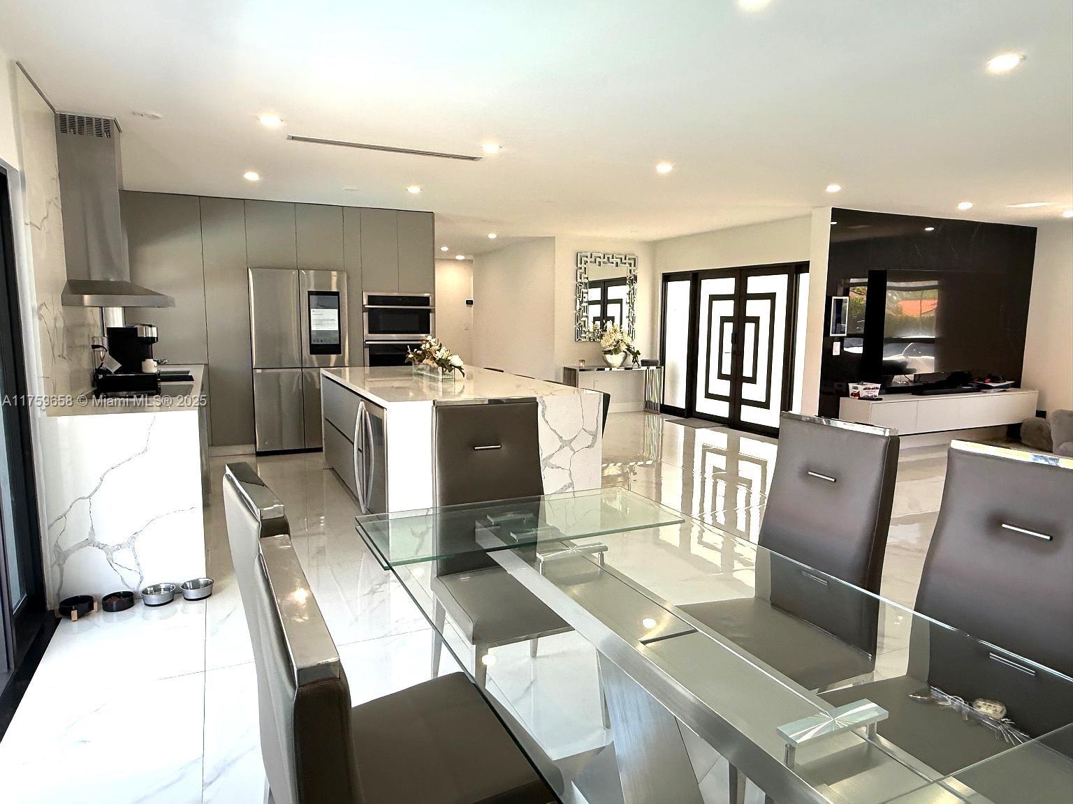WEST GABLES ESTATES CONDO - Residential