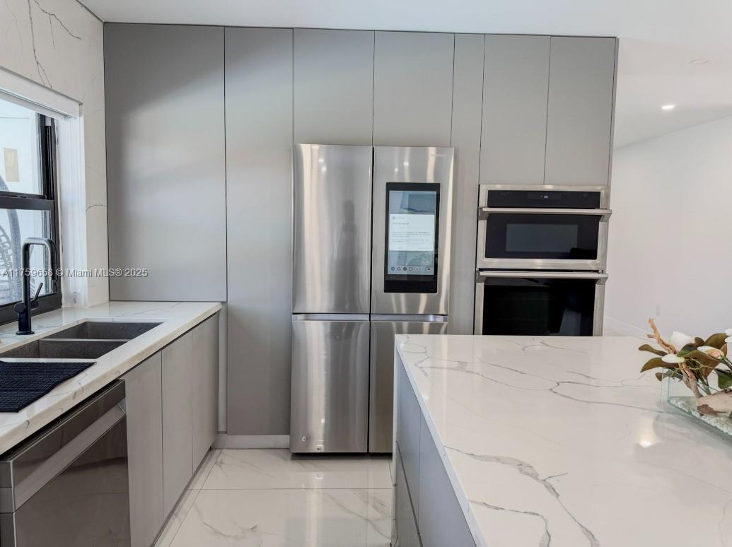 WEST GABLES ESTATES CONDO - Residential