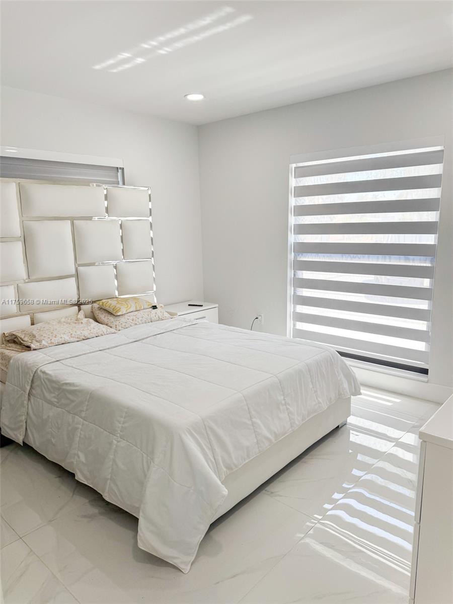 WEST GABLES ESTATES CONDO - Residential