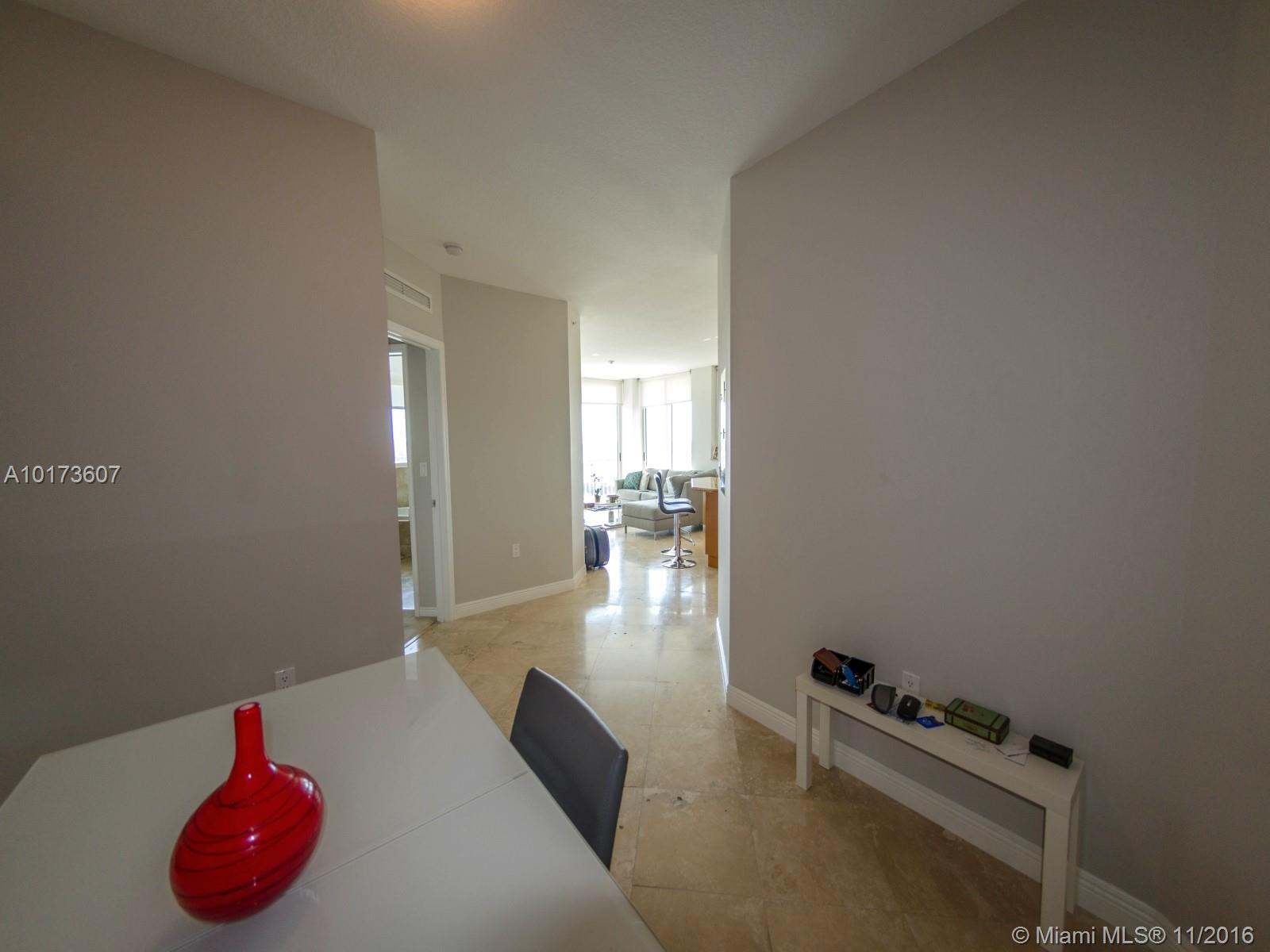 Duo Condo West - Residential Lease