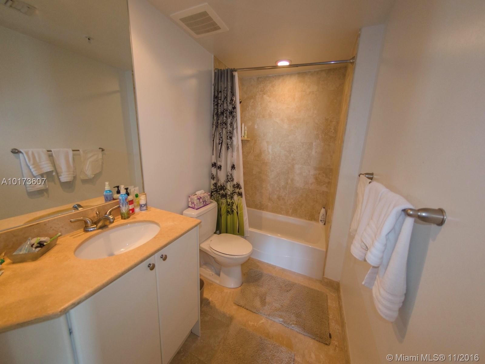 Duo Condo West - Residential Lease