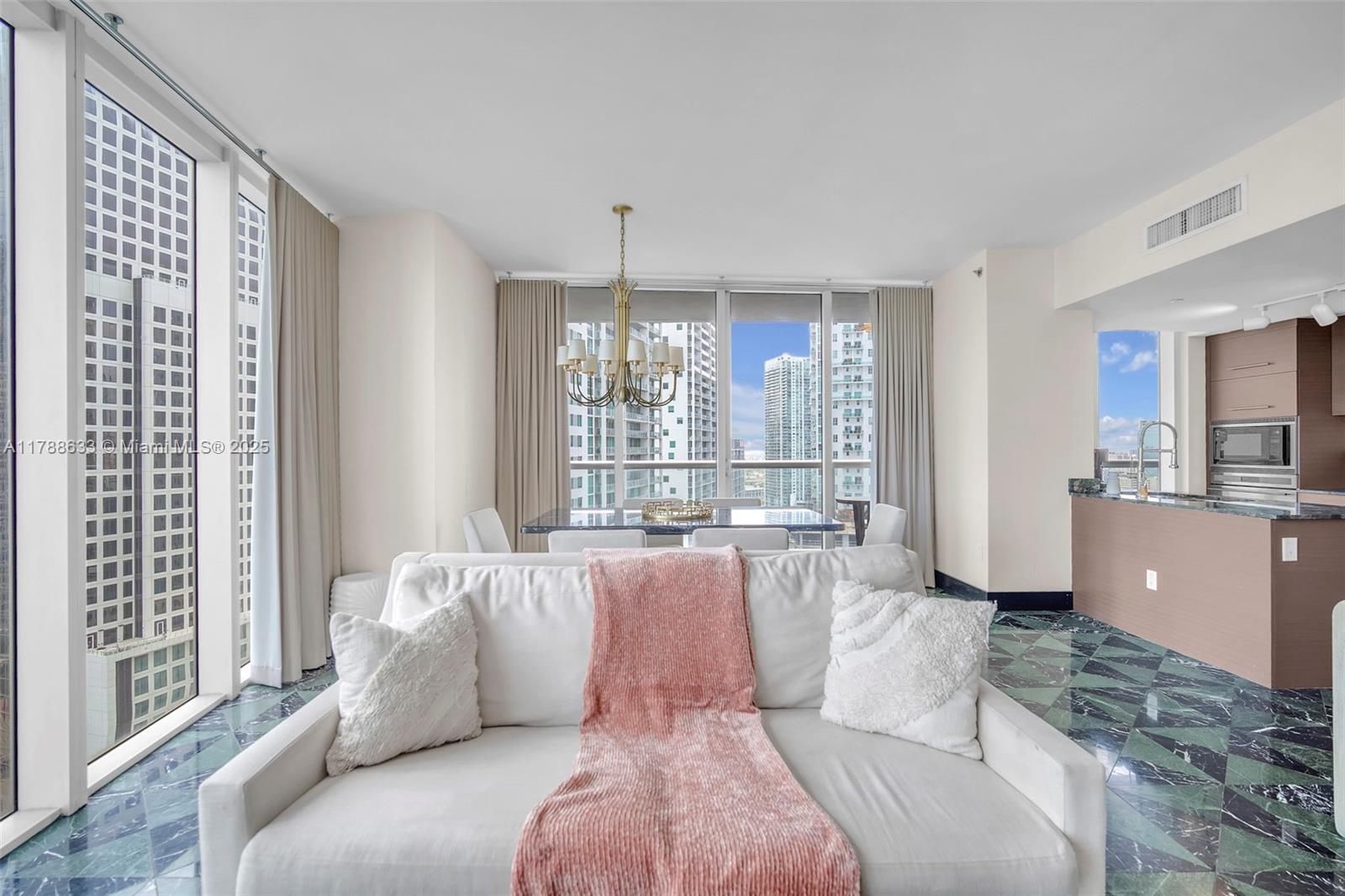 ICON BRICKELL CONDO NO 3 - Residential