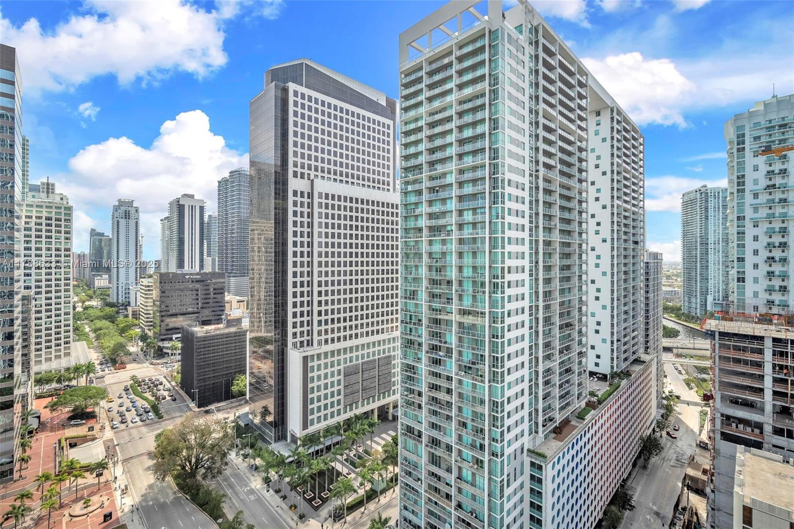 ICON BRICKELL CONDO NO 3 - Residential