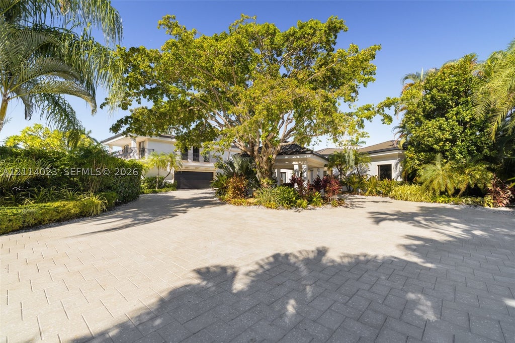 Photo of 2300 Aqua Vista Blvd, Fort Lauderdale, FL 33301 (MLS # A12114023)