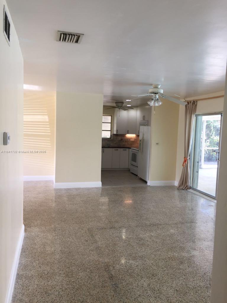 9925 SW 84 St