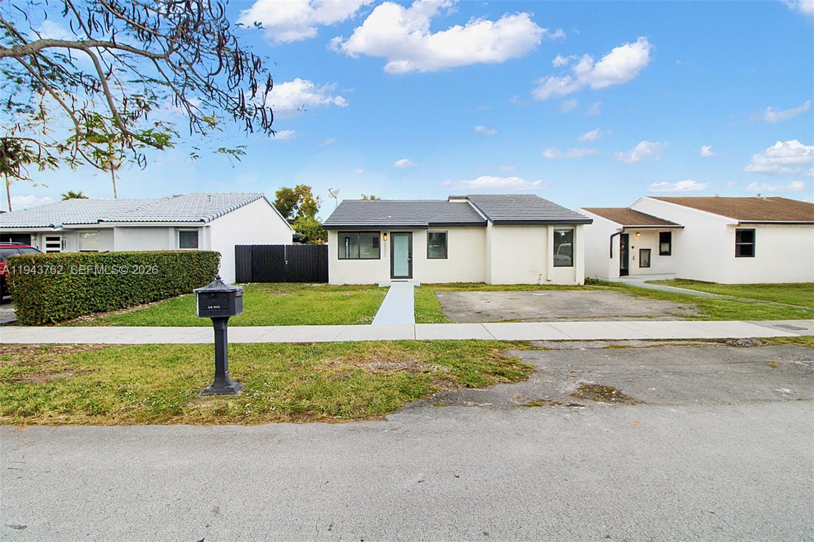 SUPERIOR HOMES SEC 2 - Residential