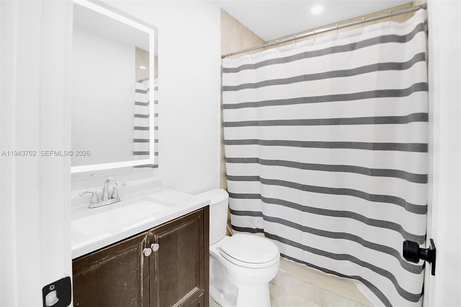 SUPERIOR HOMES SEC 2 - Residential