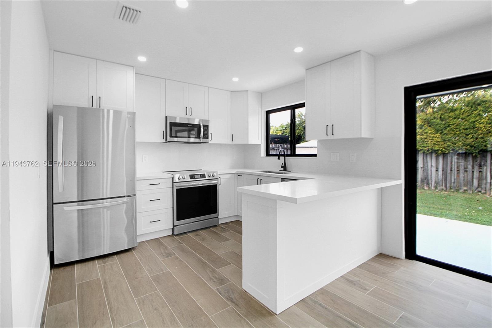 SUPERIOR HOMES SEC 2 - Residential