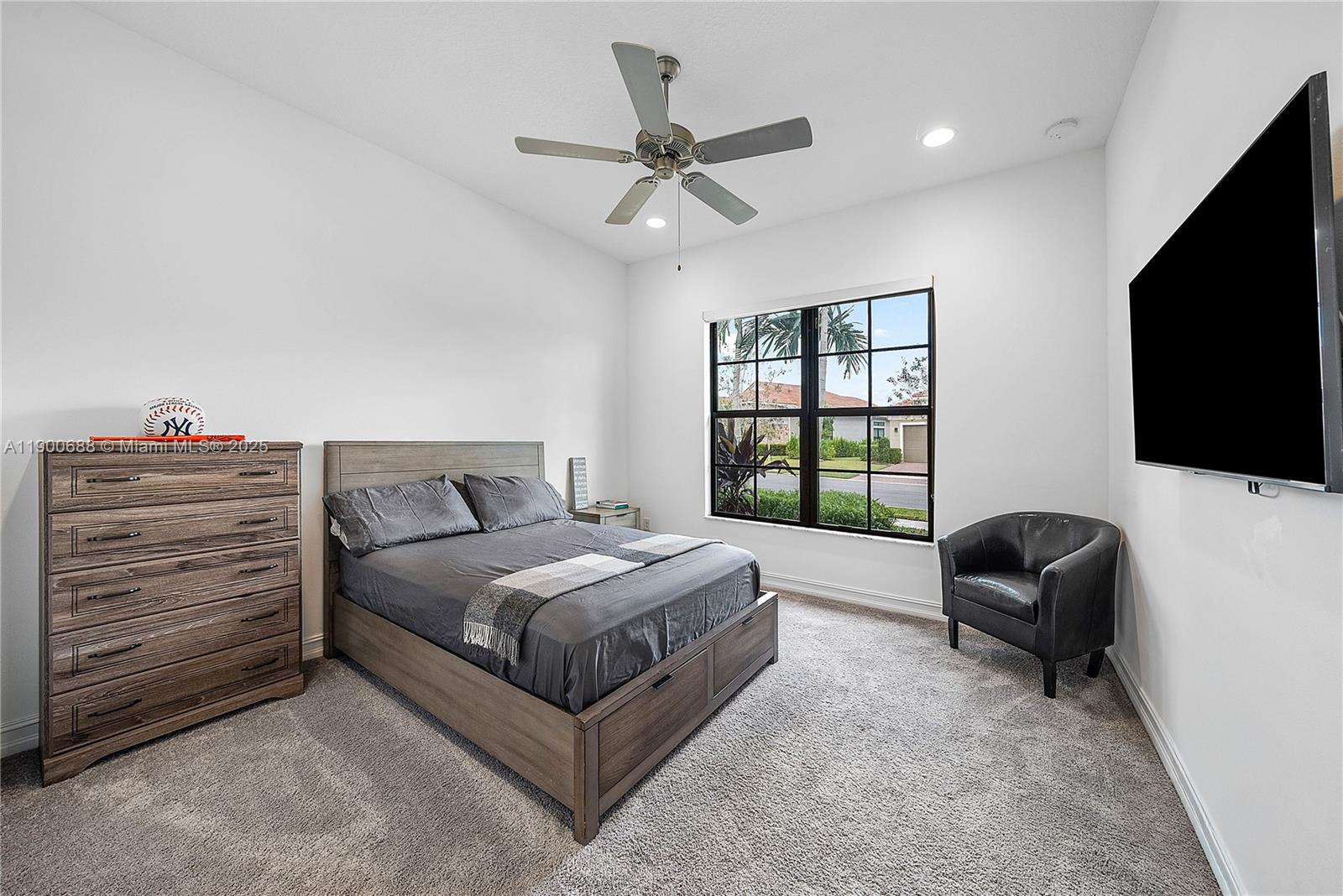 PARKLAND ROYALE - Residential