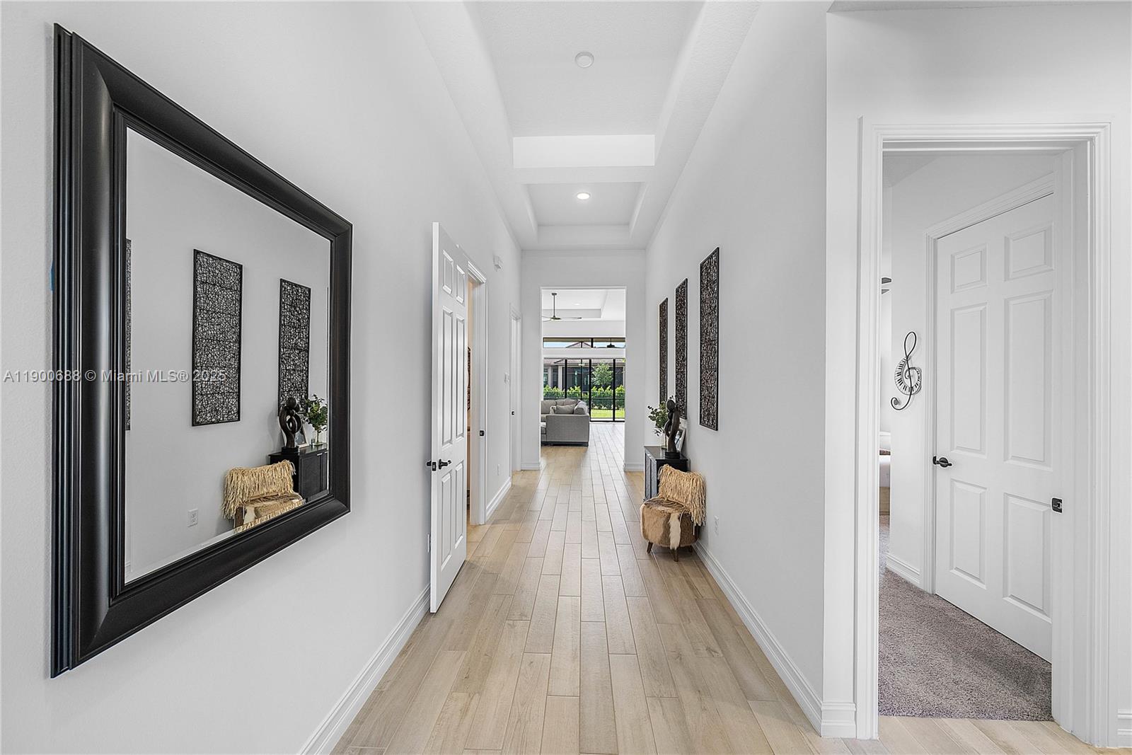 PARKLAND ROYALE - Residential