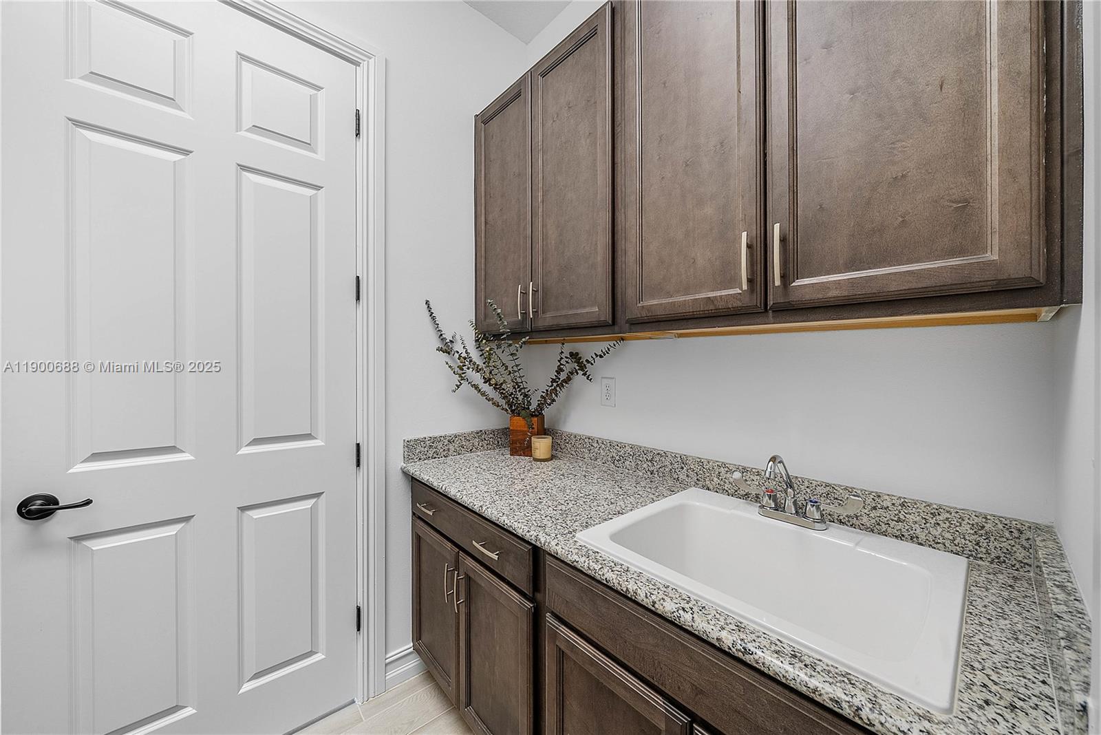 PARKLAND ROYALE - Residential