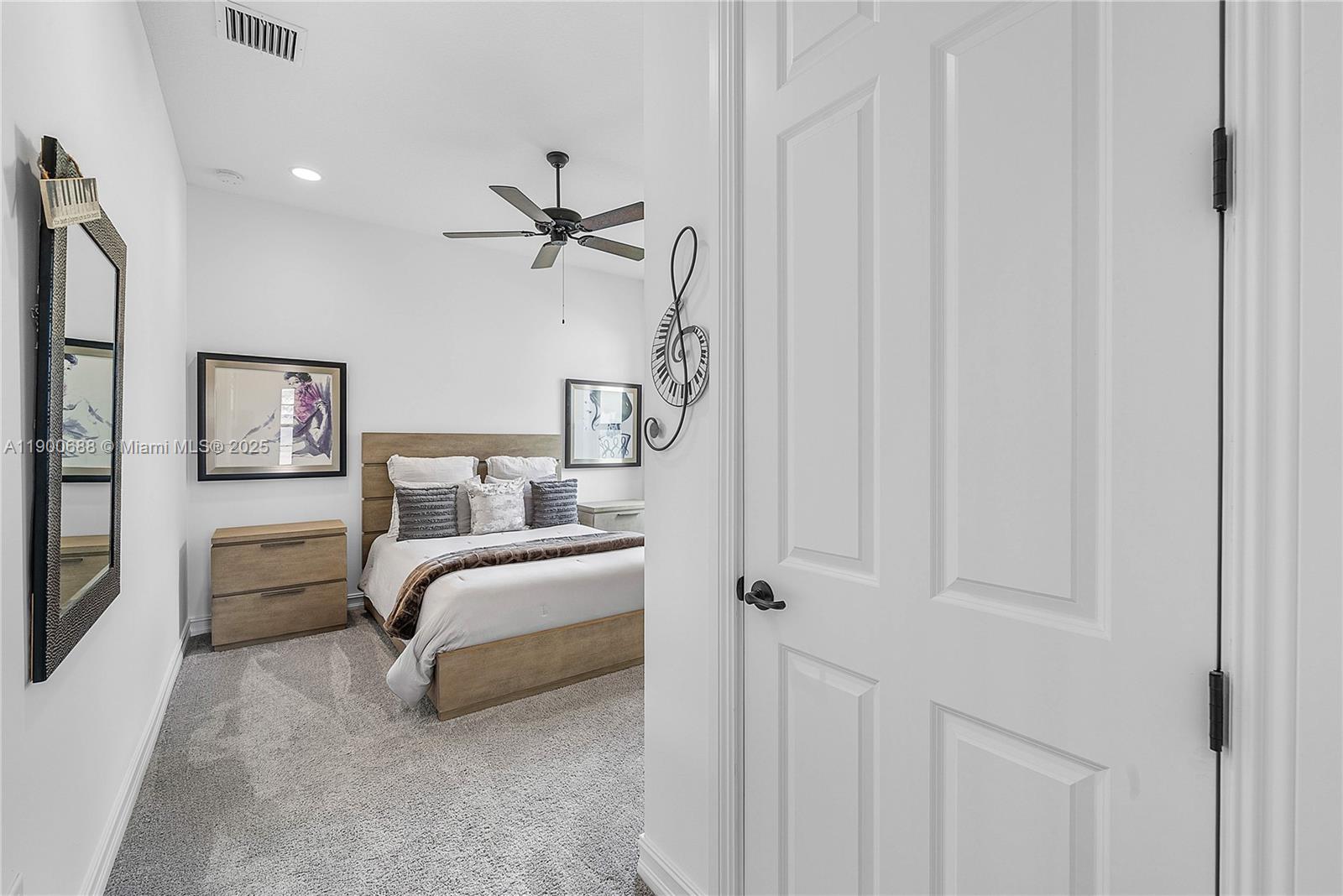 PARKLAND ROYALE - Residential