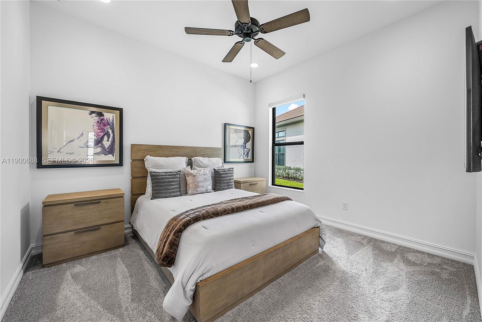 PARKLAND ROYALE - Residential