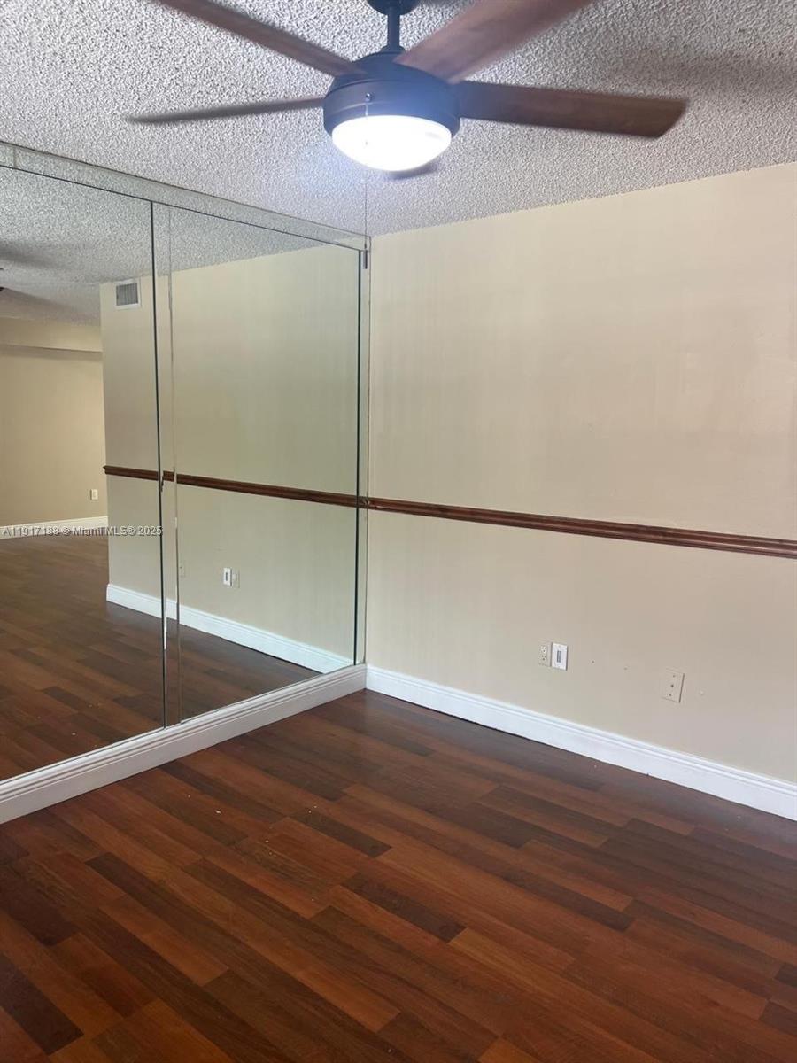 WEST VIEW LAKE TOWNHOMES - Residential Lease