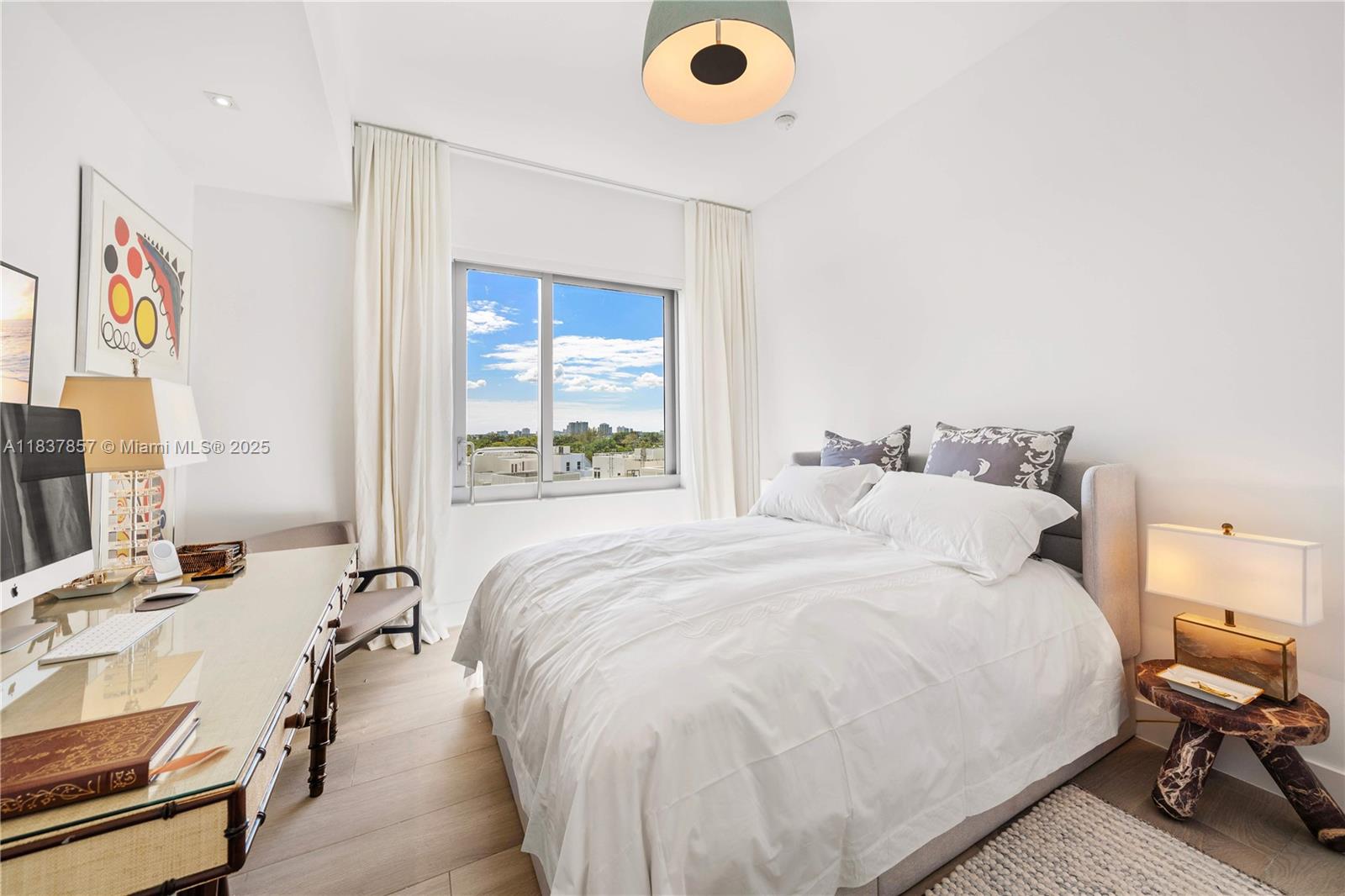 GORLIN AT AQUA CONDO - Residential