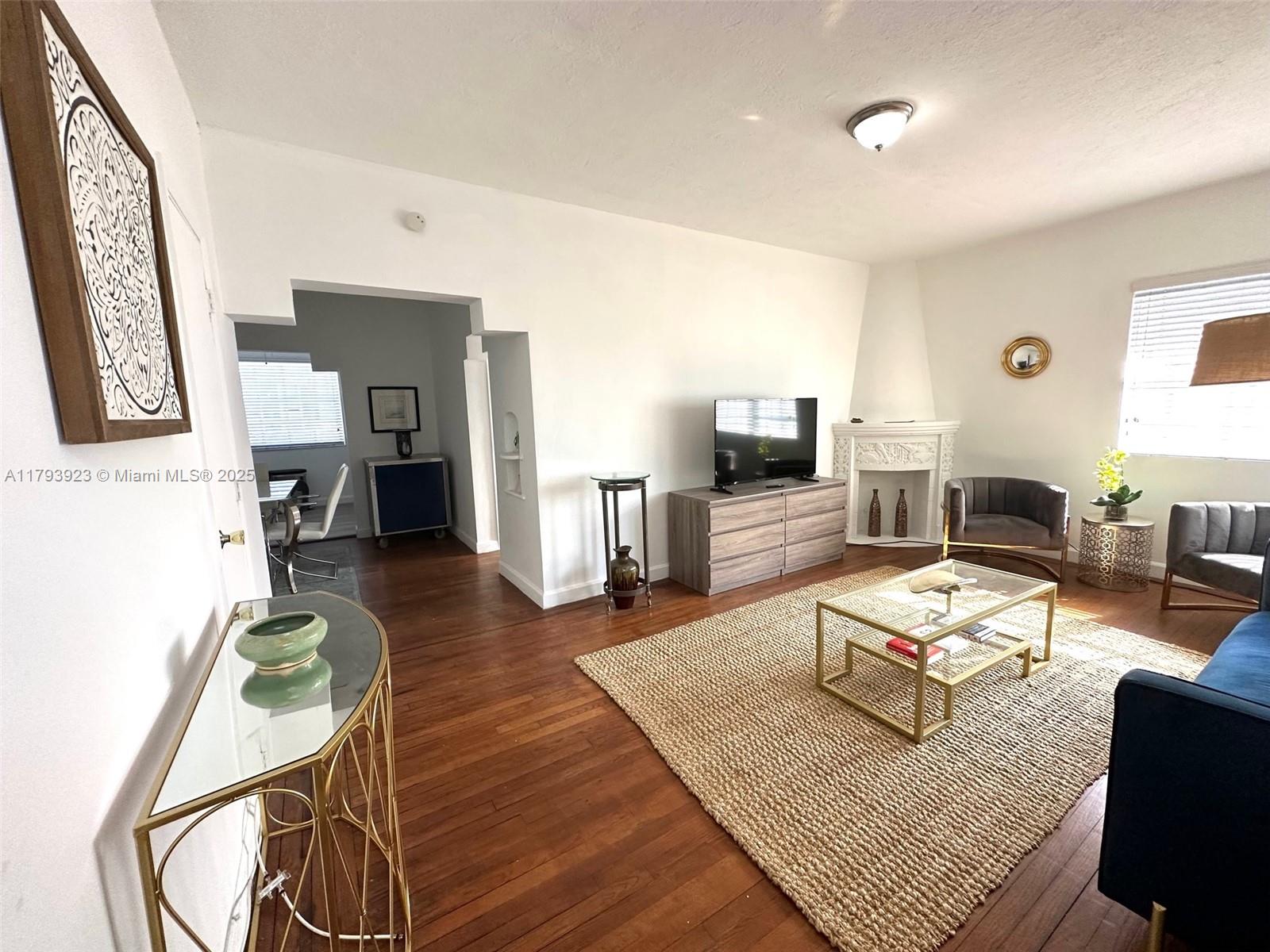 ST REMY CONDO - Residential Lease