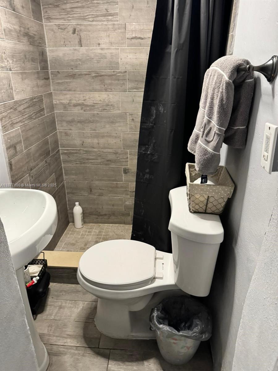 BEVERLY PARK - Residential